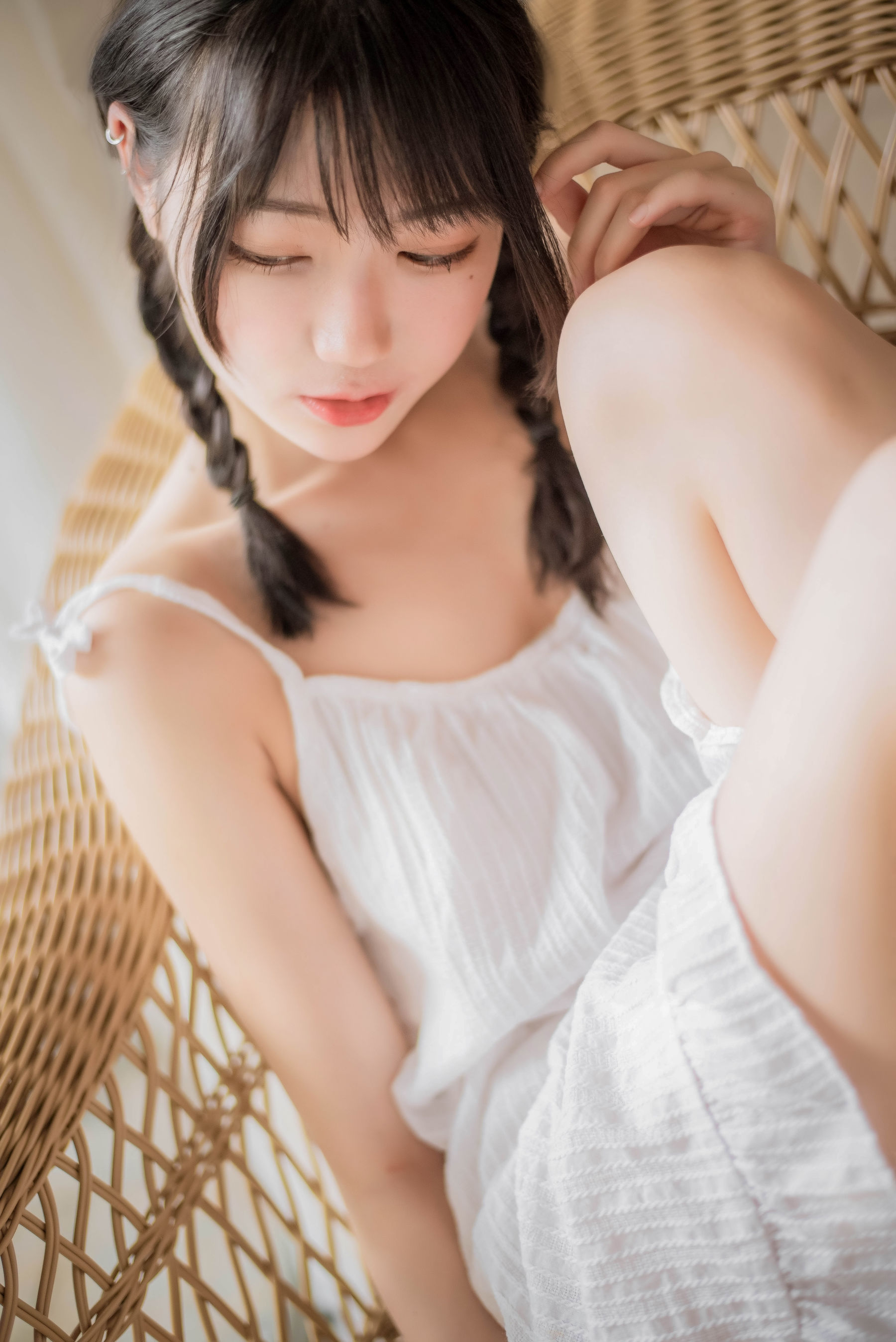 周叽是可爱兔兔 – 盛夏 [19P]