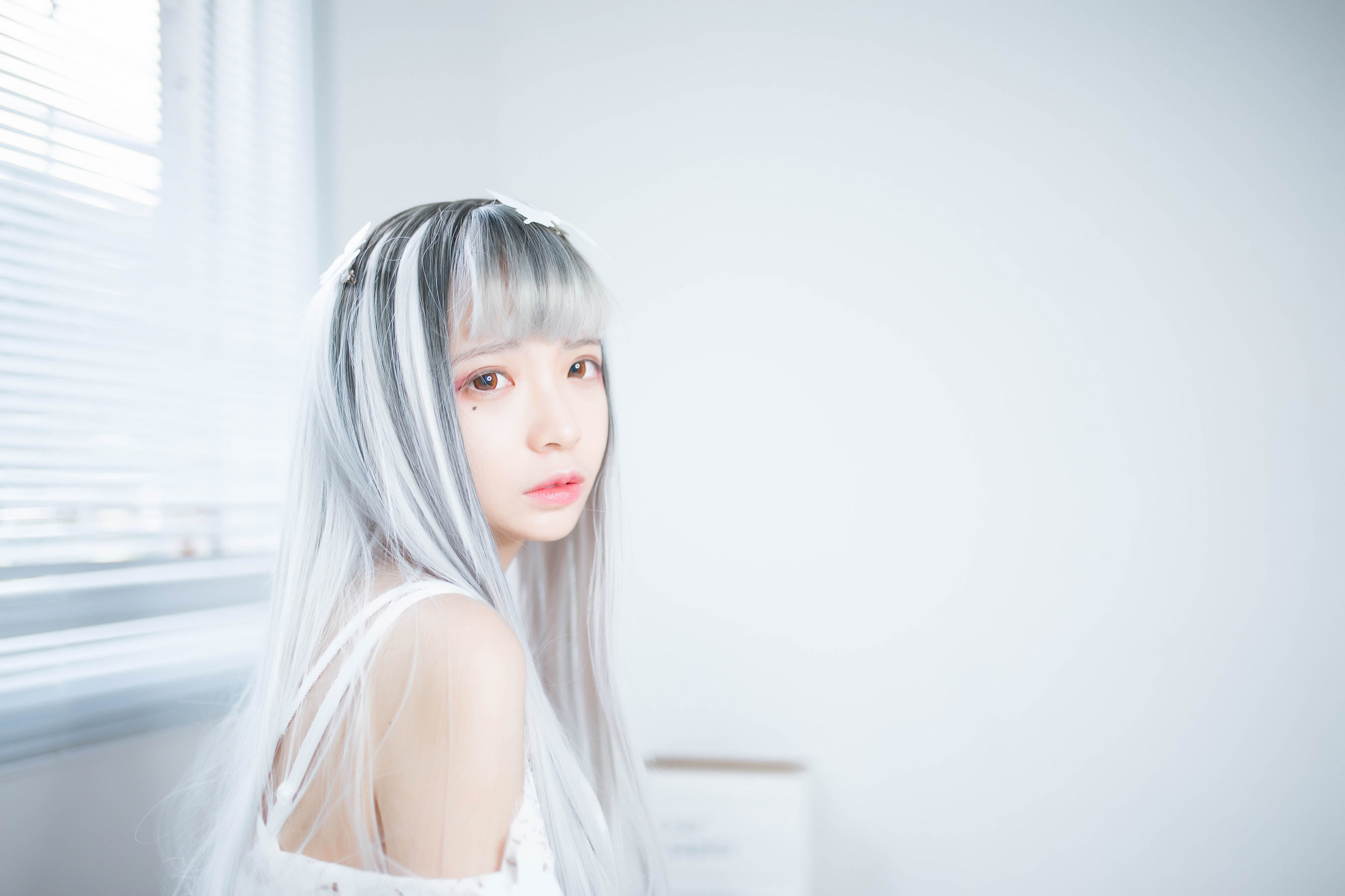 疯猫ss – 透明白纱 [33P]