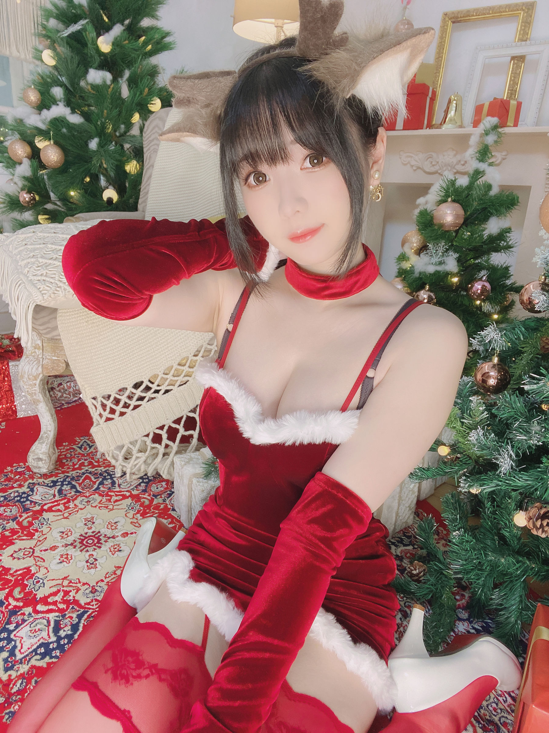 微博妹纸霜月shimo[fantia] 2022-12-25 メリー・クリスマス！！ [25P]