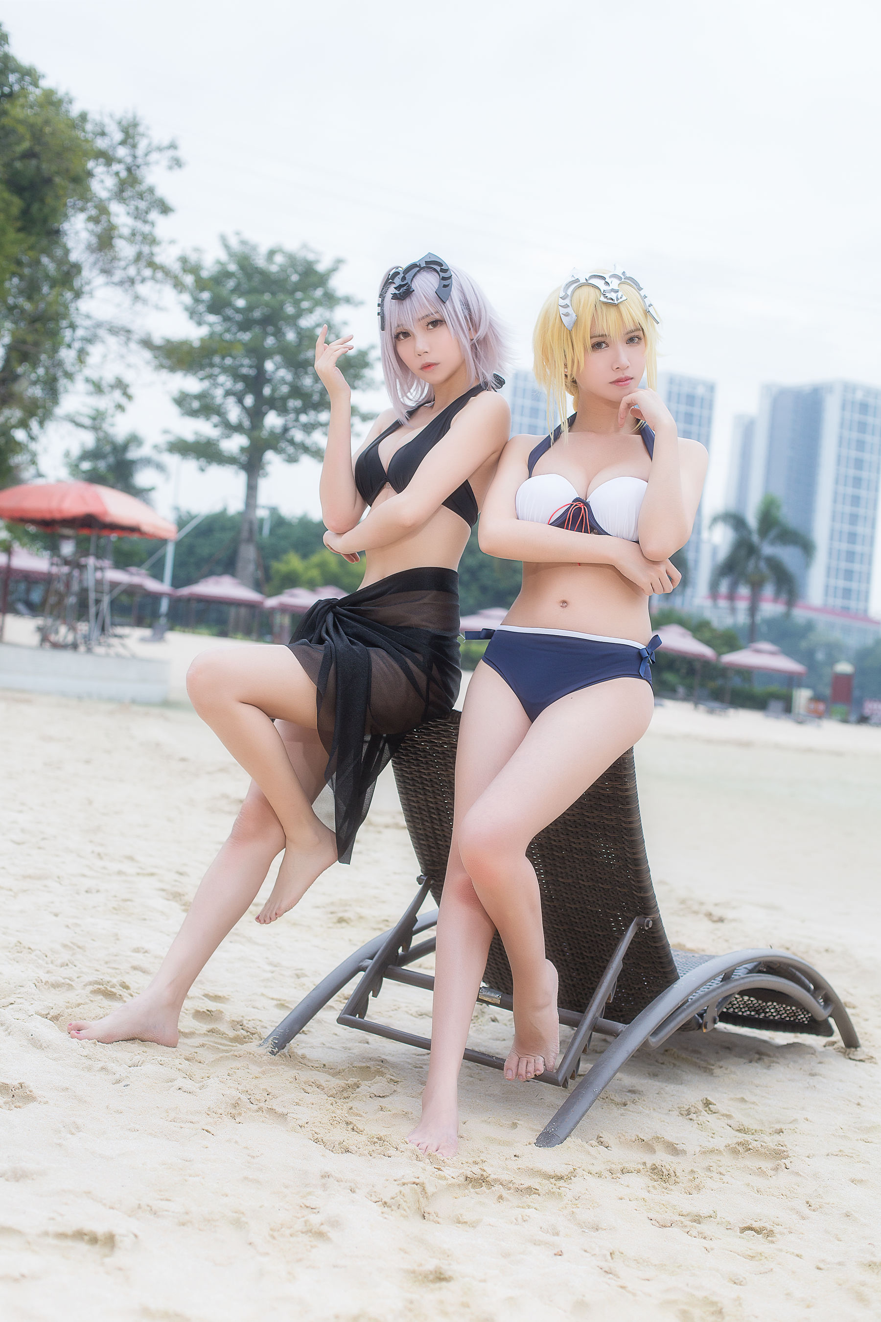 超人气Coser鳗鱼霏儿&大肉丸Amiee 贞德 [58P]