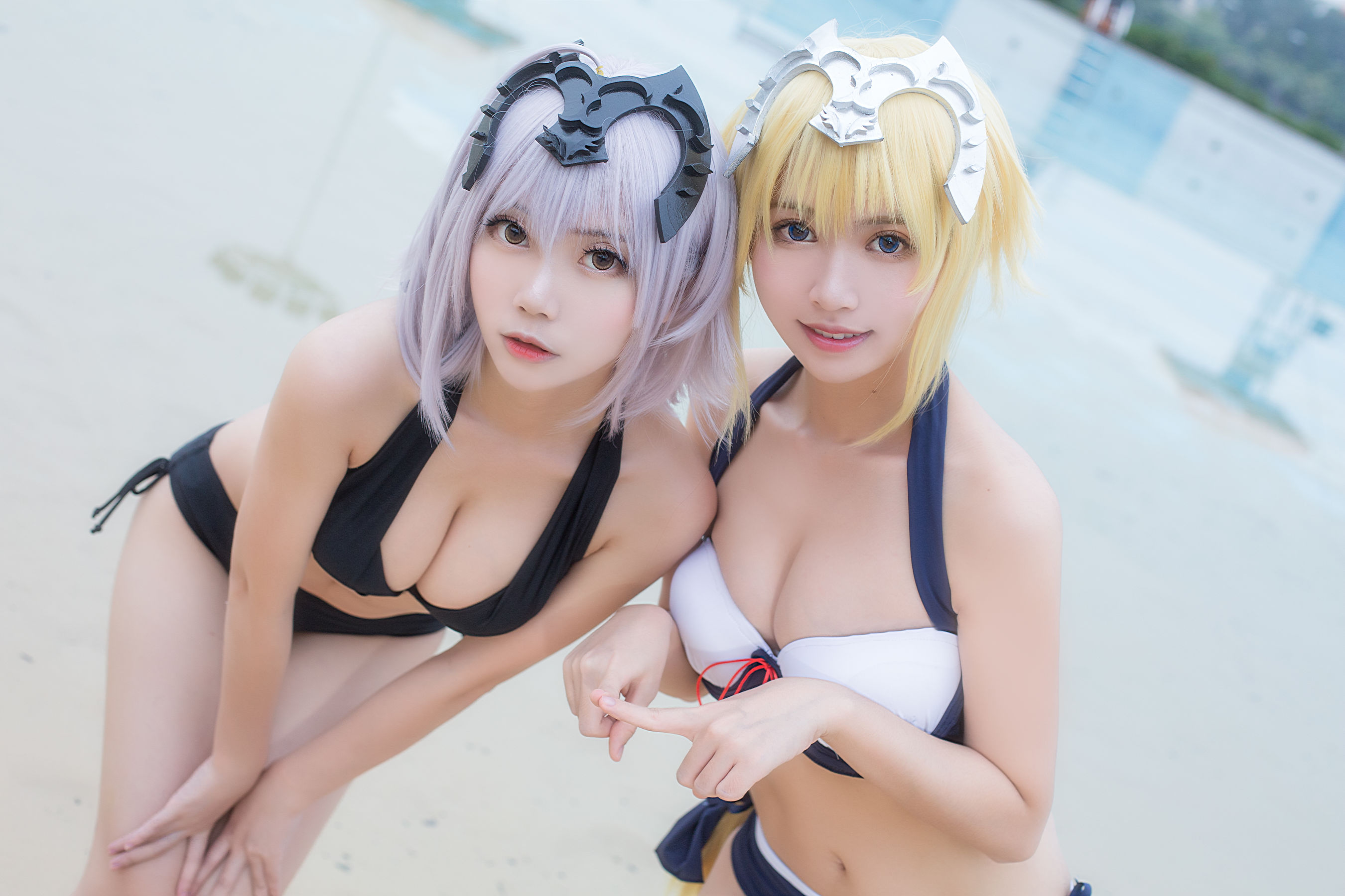 超人气Coser鳗鱼霏儿&大肉丸Amiee 贞德 [58P]