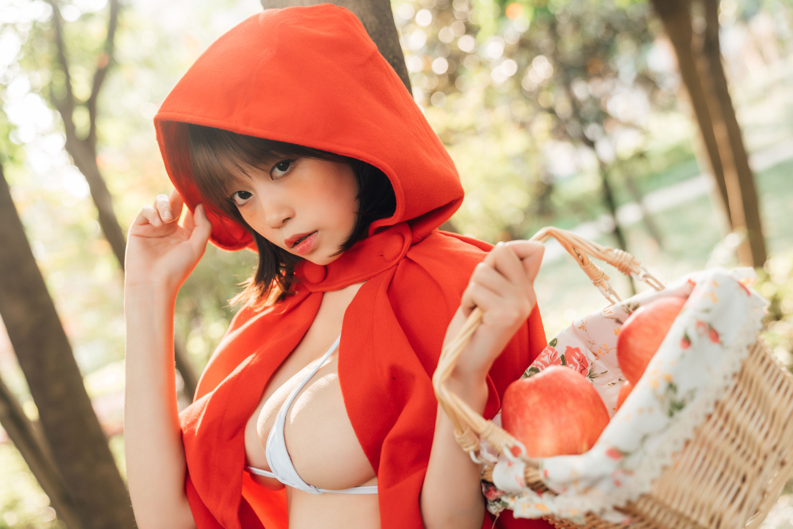 萌妹奈汐酱nice – 大红帽 [26P]