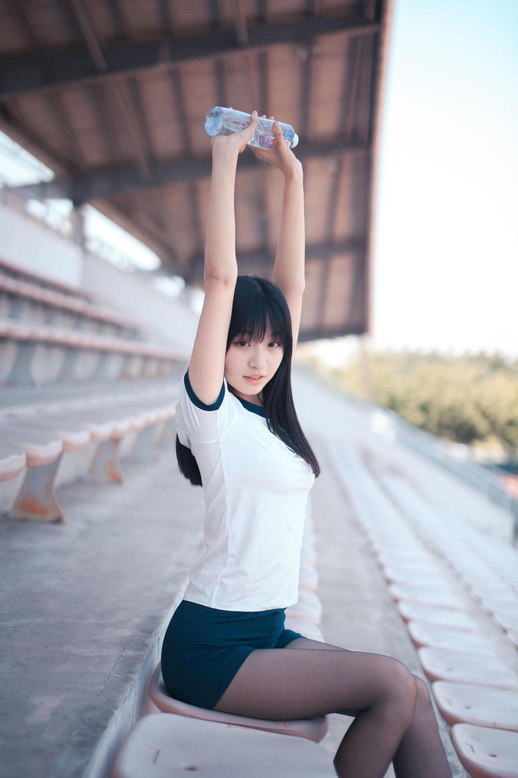 COS萌妹沧霁桔梗 – 黑丝体操服 [53P]