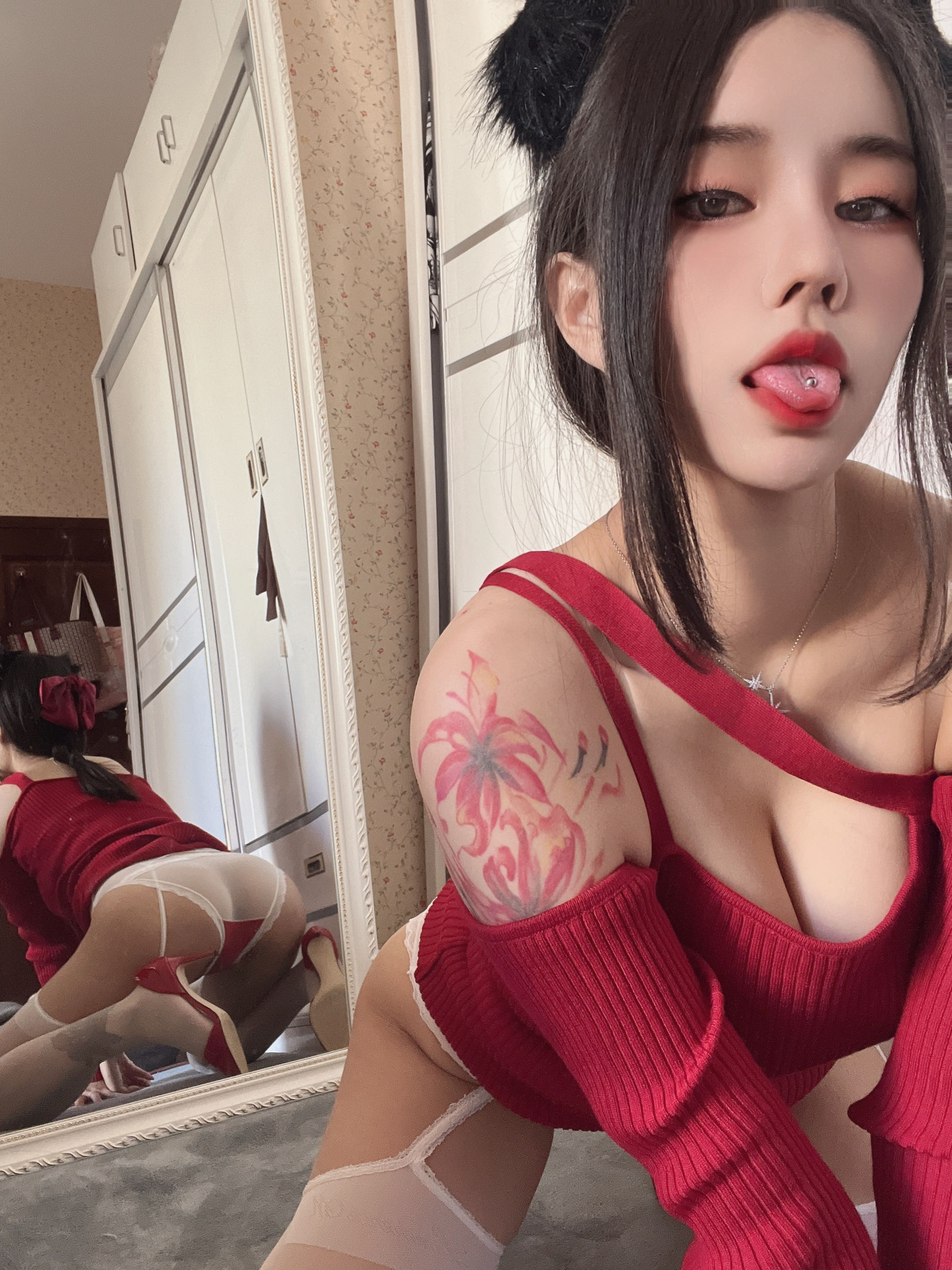 微博妹子 汐 – 圣诞特辑 [51P]