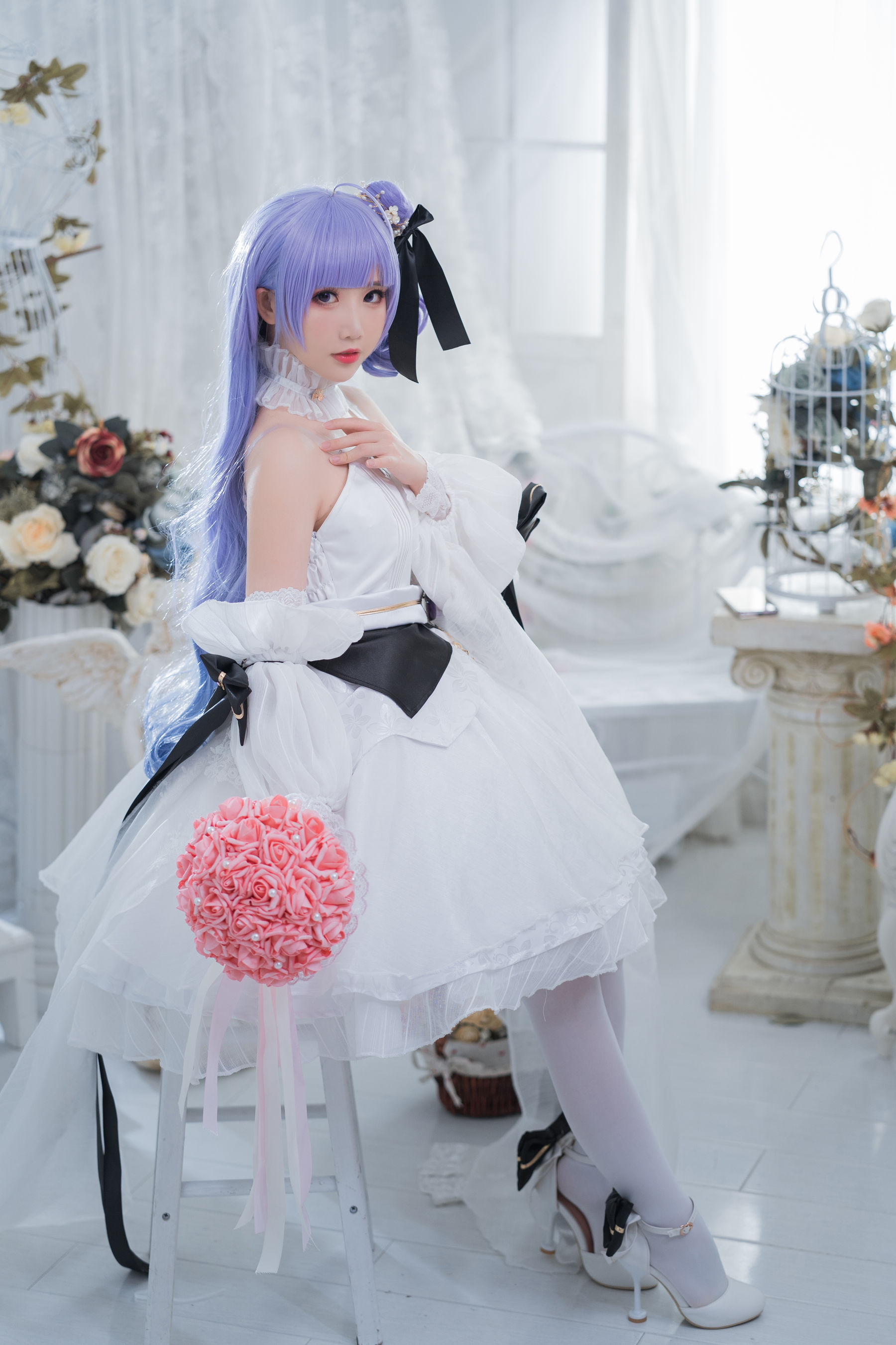 [Cosplay写真] 可爱人气Coser面饼仙儿 – 独角兽婚纱 [14P]