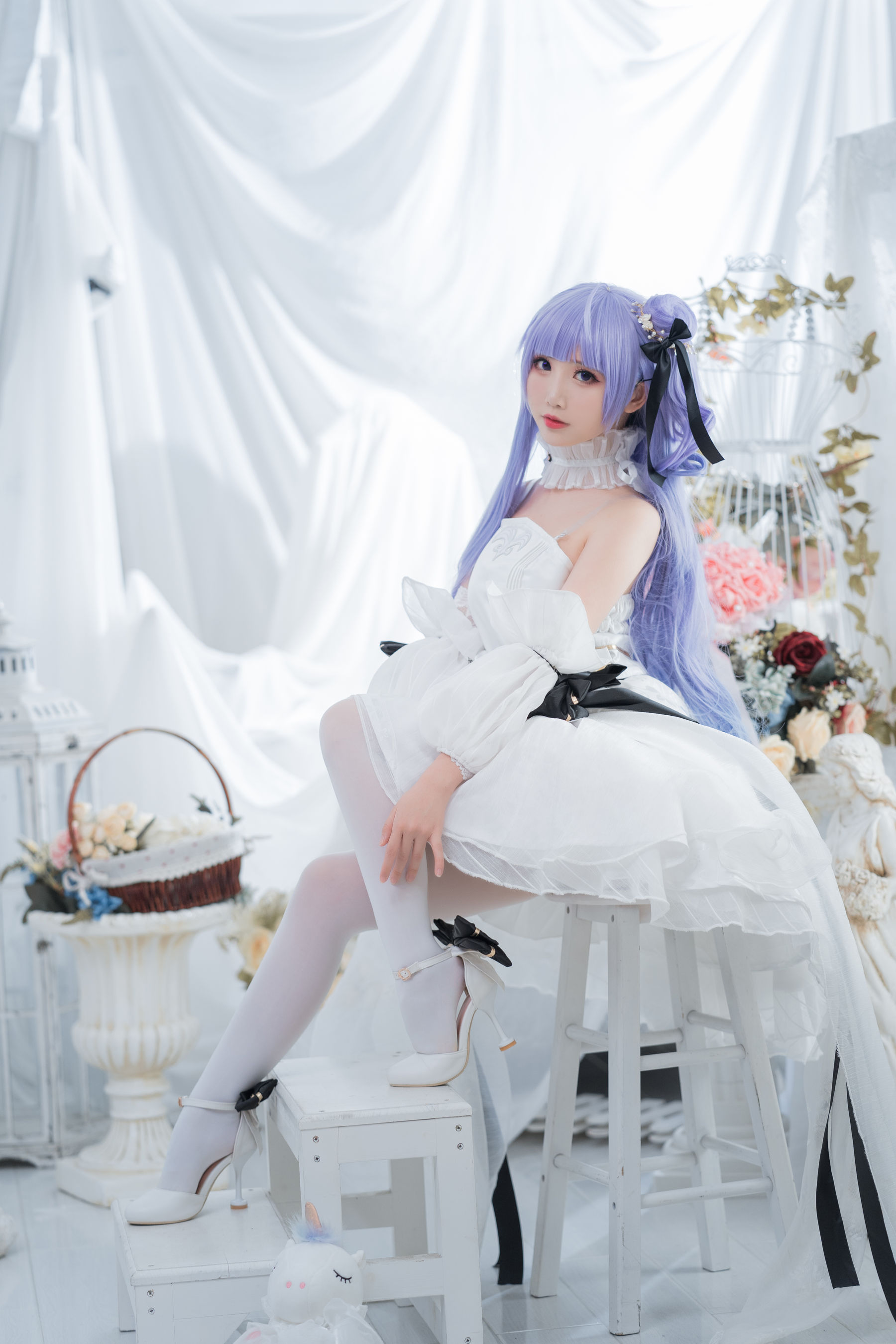 [Cosplay写真] 可爱人气Coser面饼仙儿 – 独角兽婚纱 [14P]