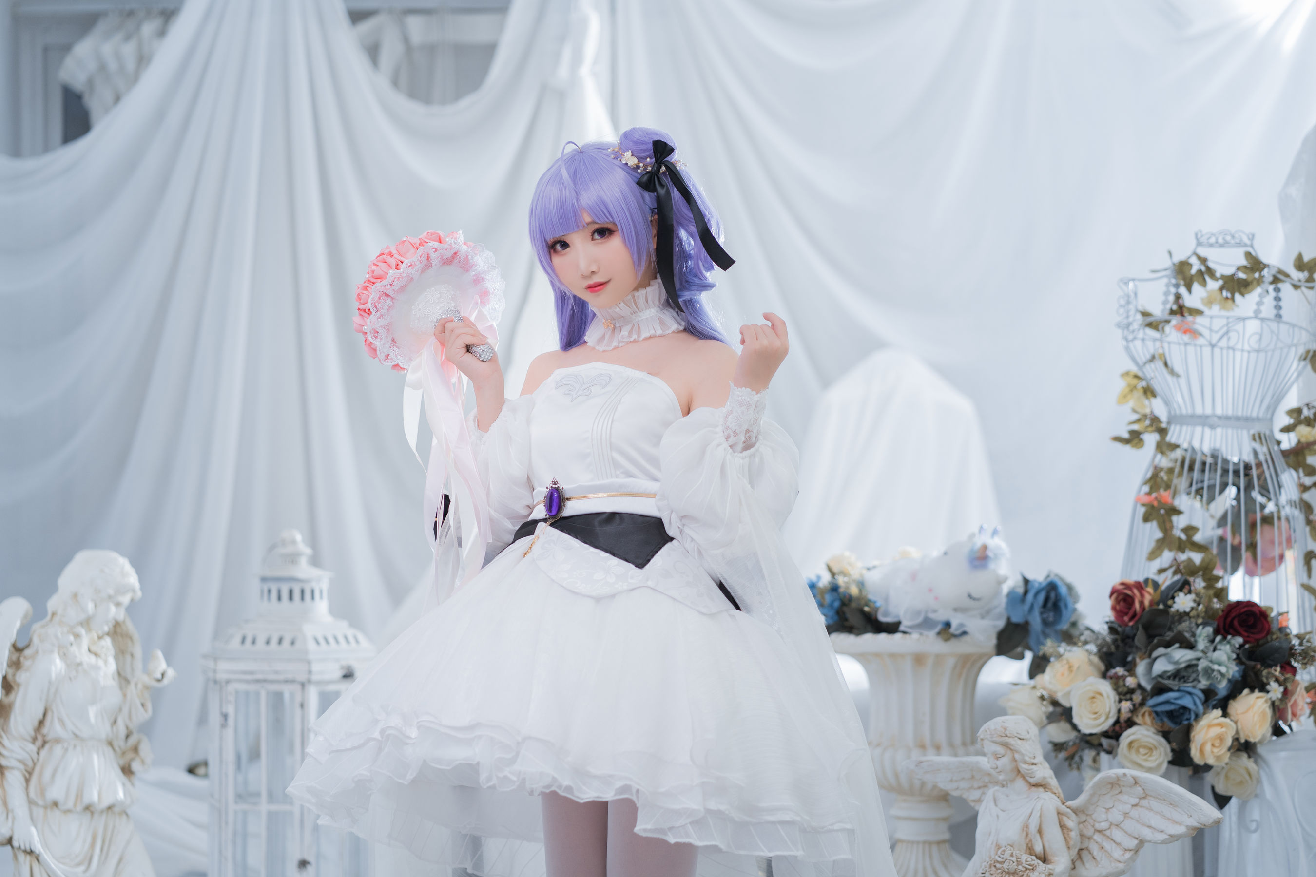 [Cosplay写真] 可爱人气Coser面饼仙儿 – 独角兽婚纱 [14P]