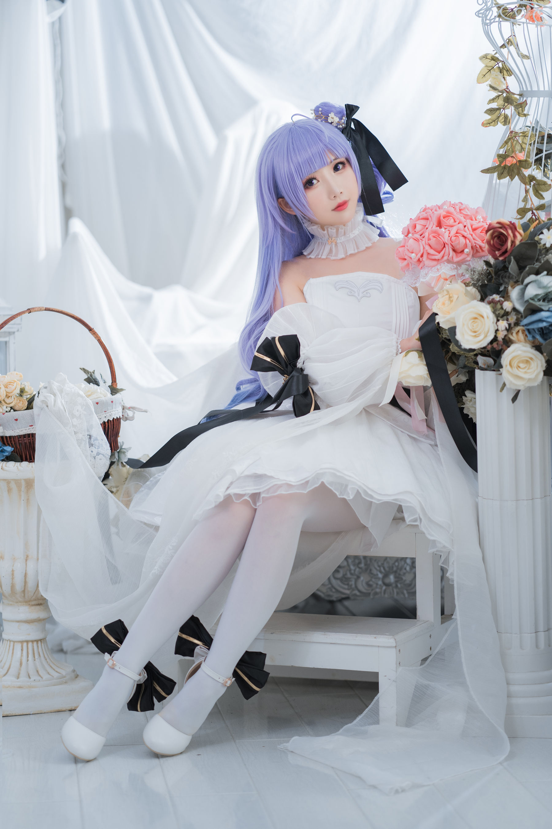 [Cosplay写真] 可爱人气Coser面饼仙儿 – 独角兽婚纱 [14P]