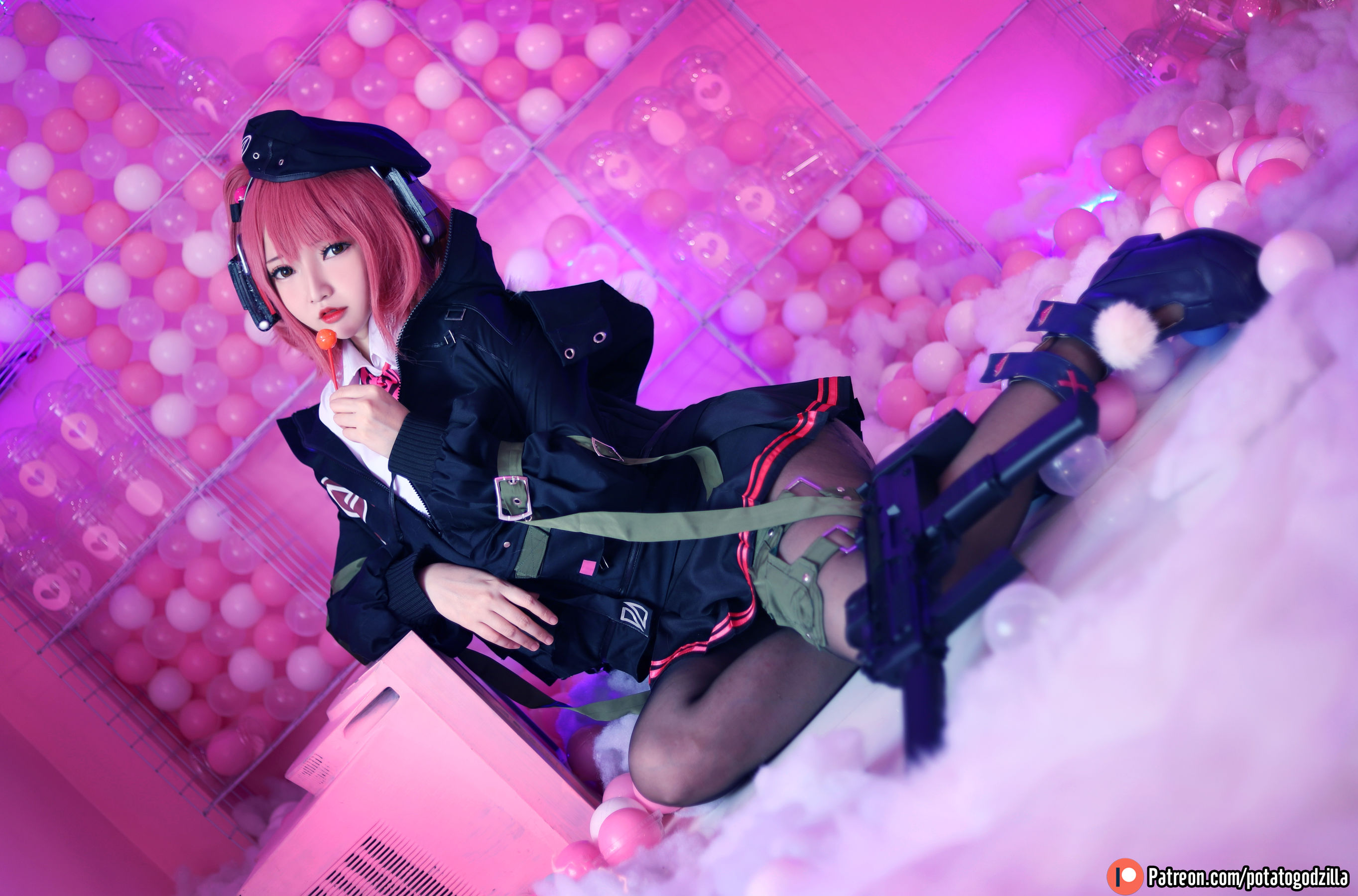 Coser小姐姐Potato Godzilla – MP7 (Girls Frontline) [40P]