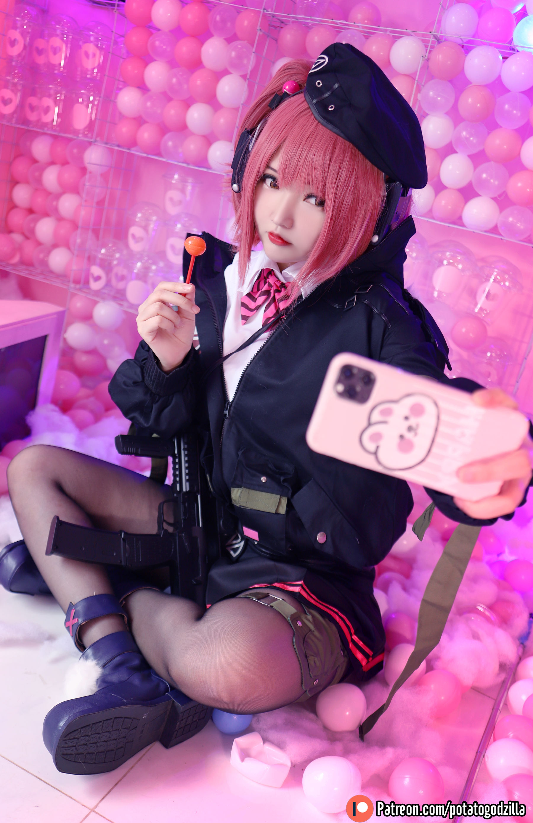 Coser小姐姐Potato Godzilla – MP7 (Girls Frontline) [40P]