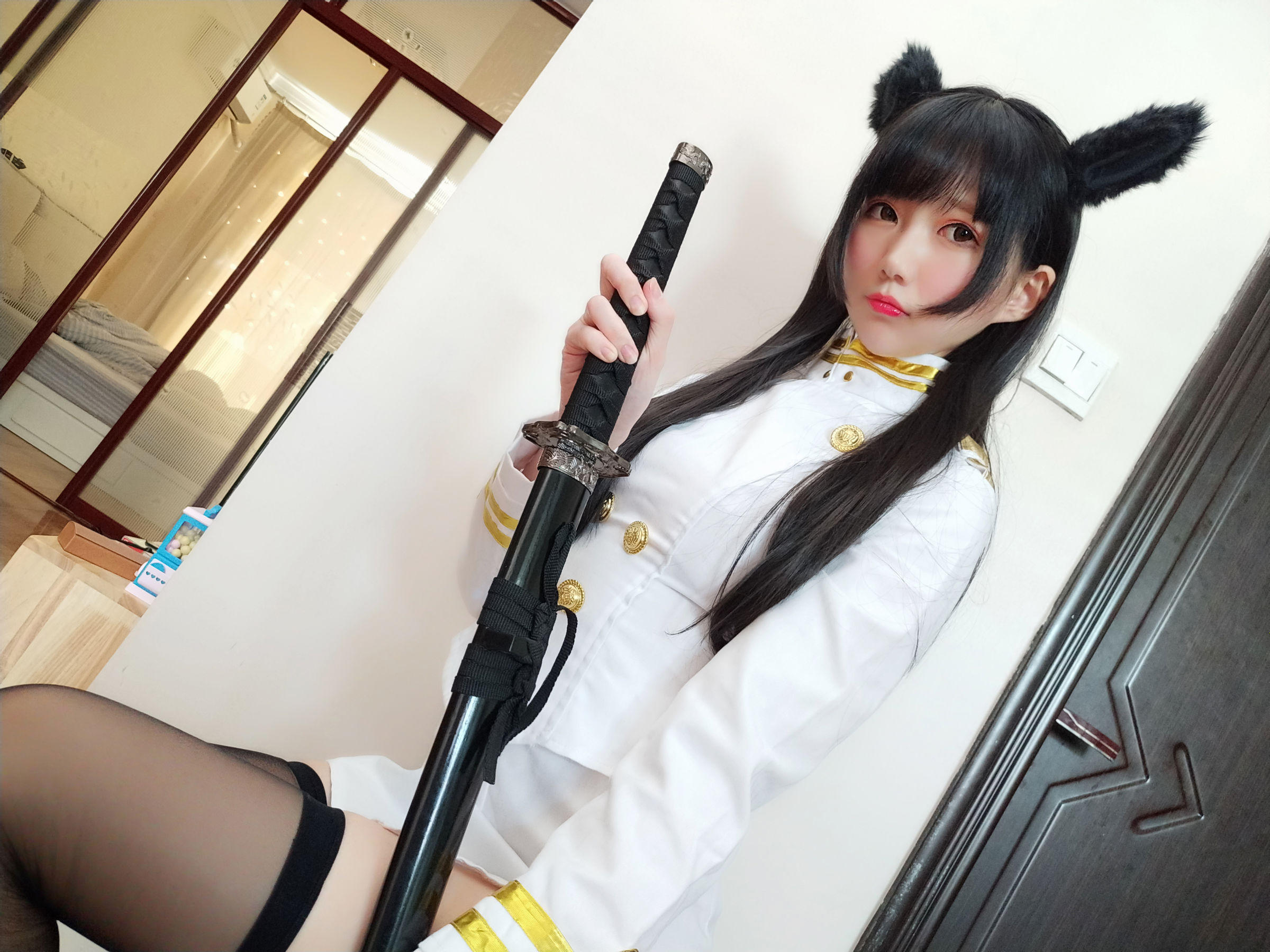 NAGISA魔物喵[fantia] – 戦損愛宕 [18P]