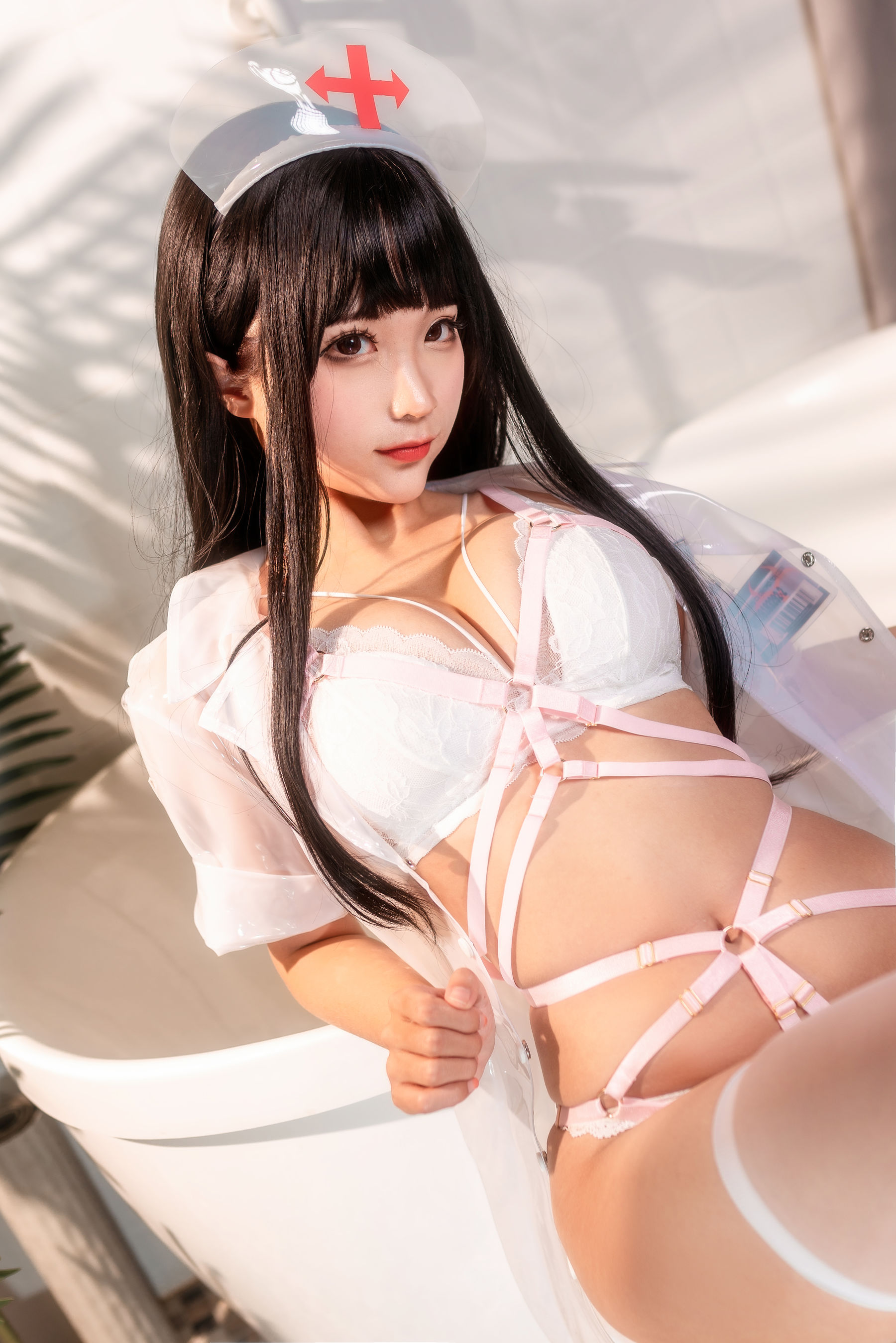 动漫博主蠢沫沫 – 胶衣护士 白 [40P]