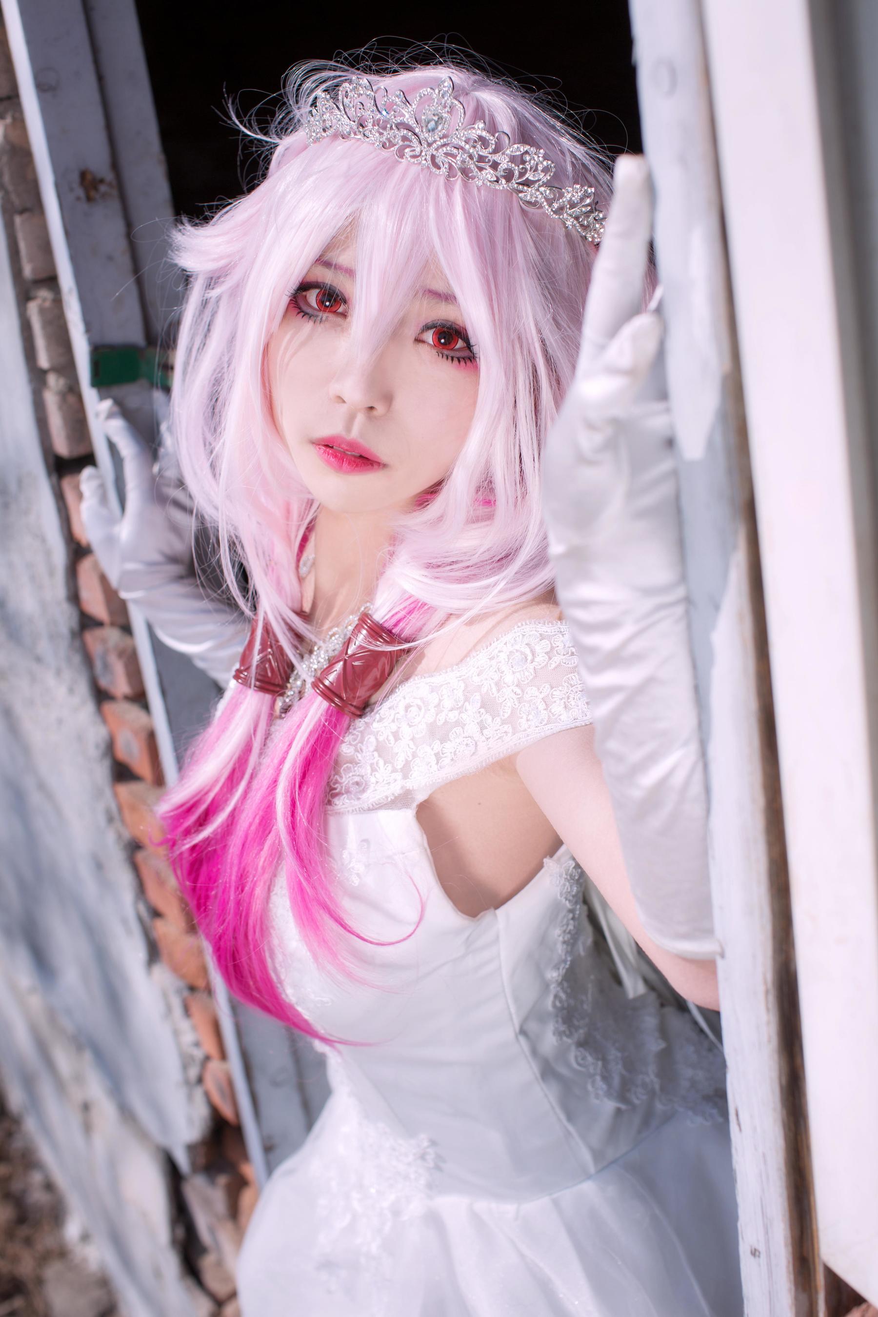 [Cosplay写真] 萌妹白易子教主 – 罪恶王冠 [6P]