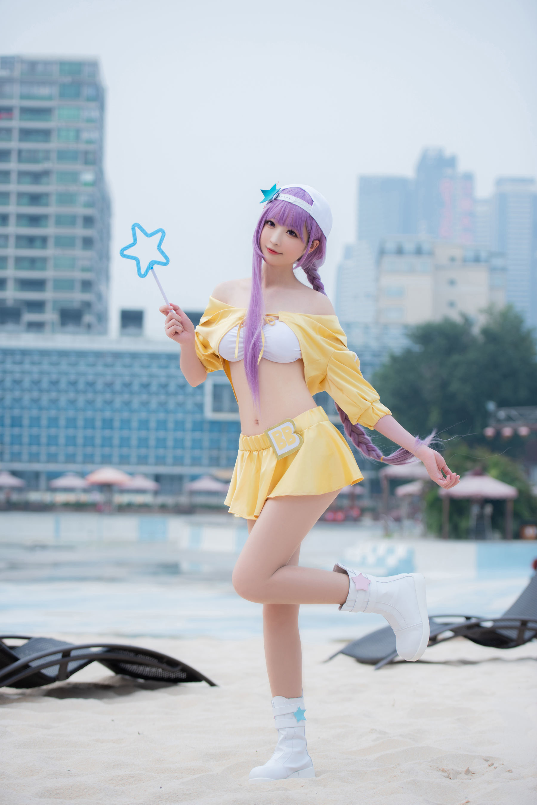 [萝莉COS] 南宫 – 性感魔女 [21P]