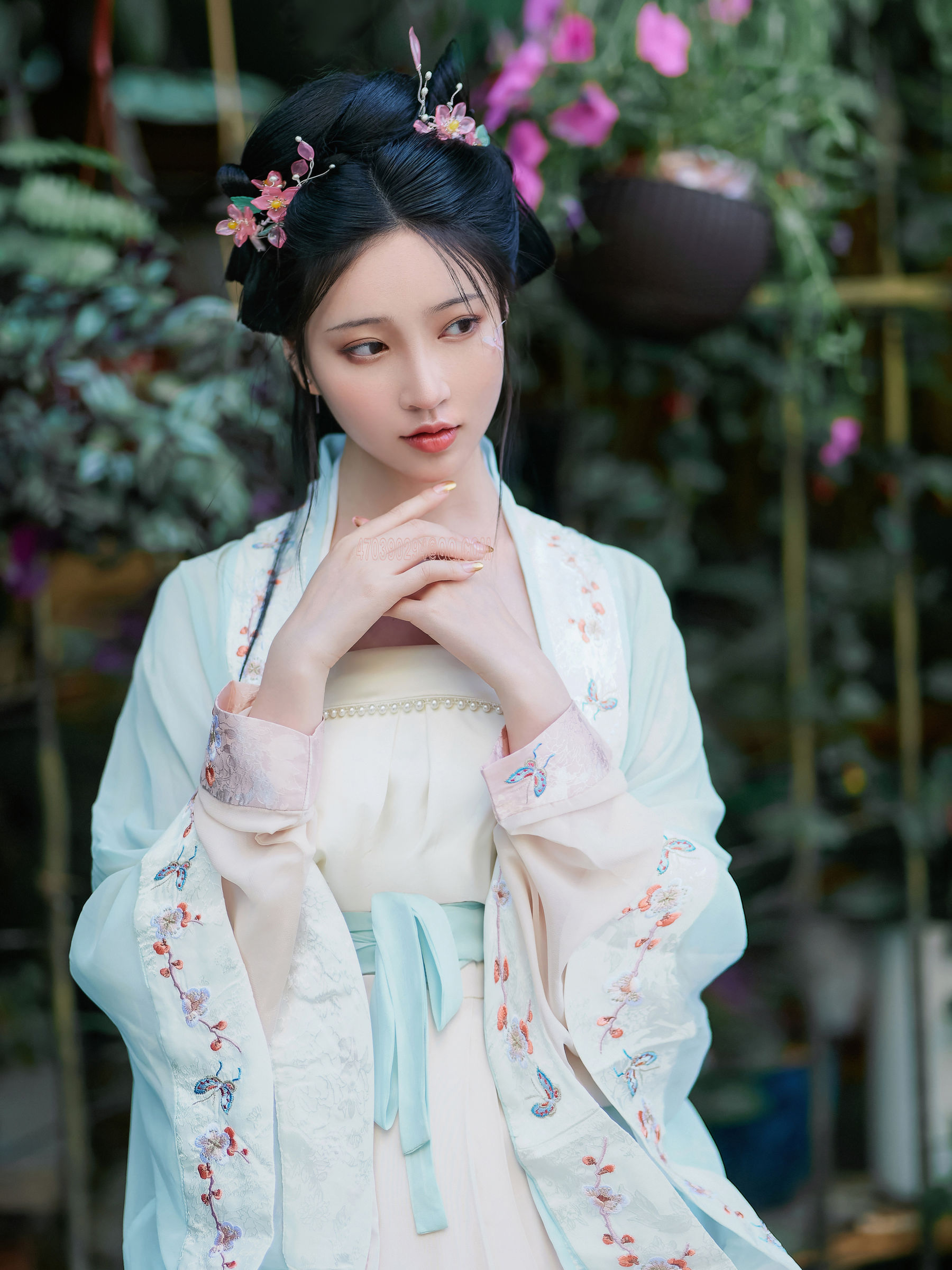 Nnian – 花间集 [10P]
