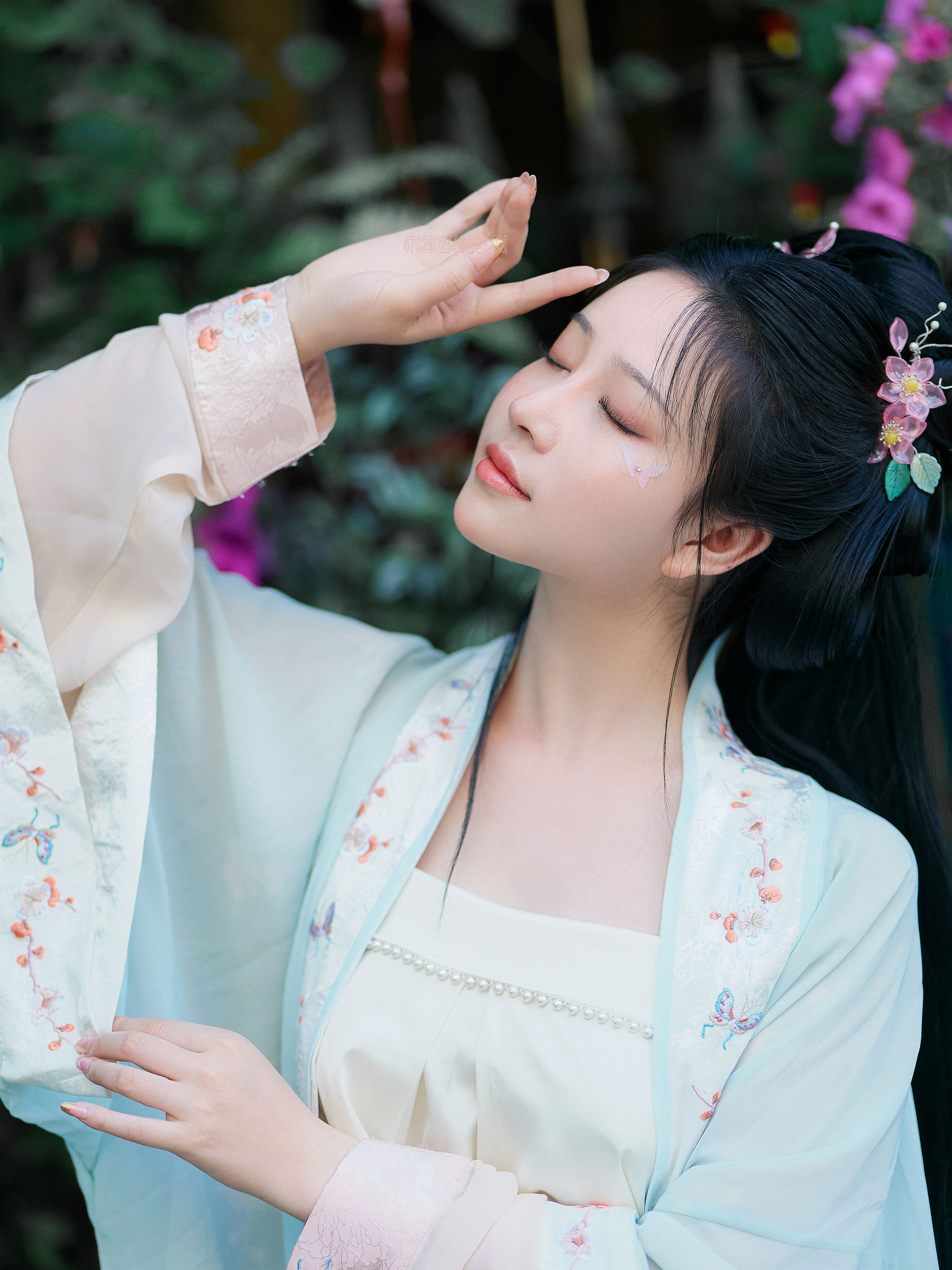 Nnian – 花间集 [10P]