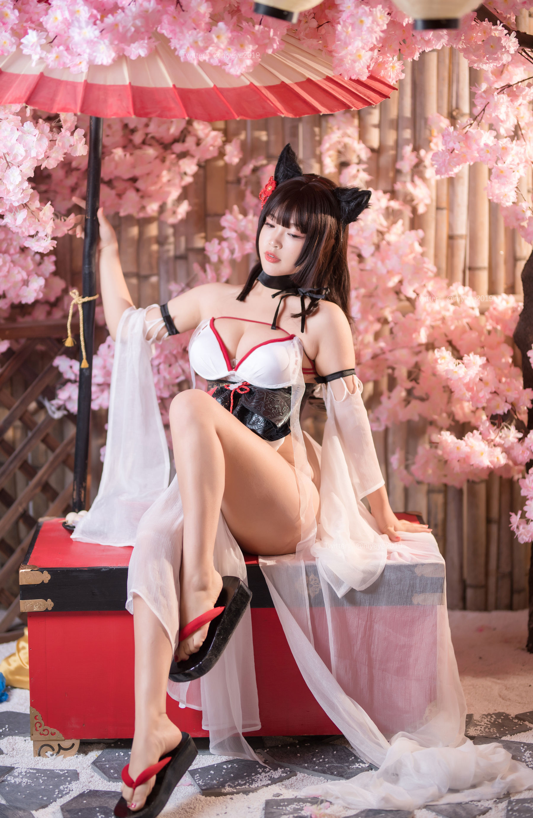 萌系小姐姐-白烨- – 湿身泳装 [61P]