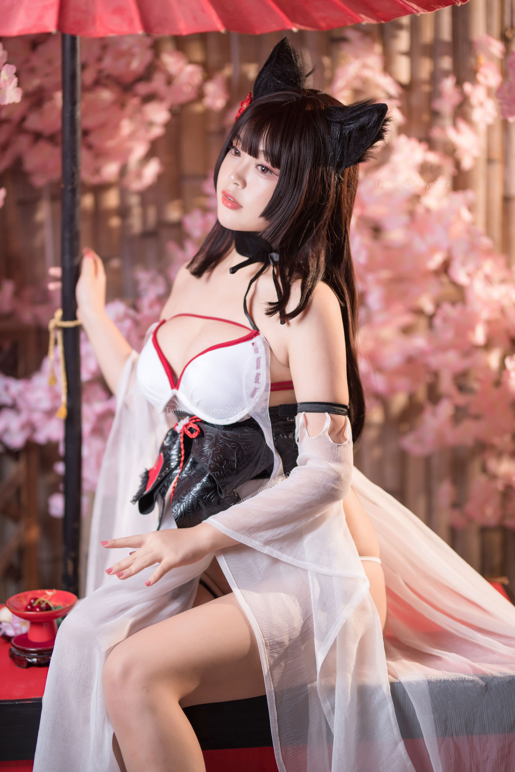 萌系小姐姐-白烨- – 湿身泳装 [61P]