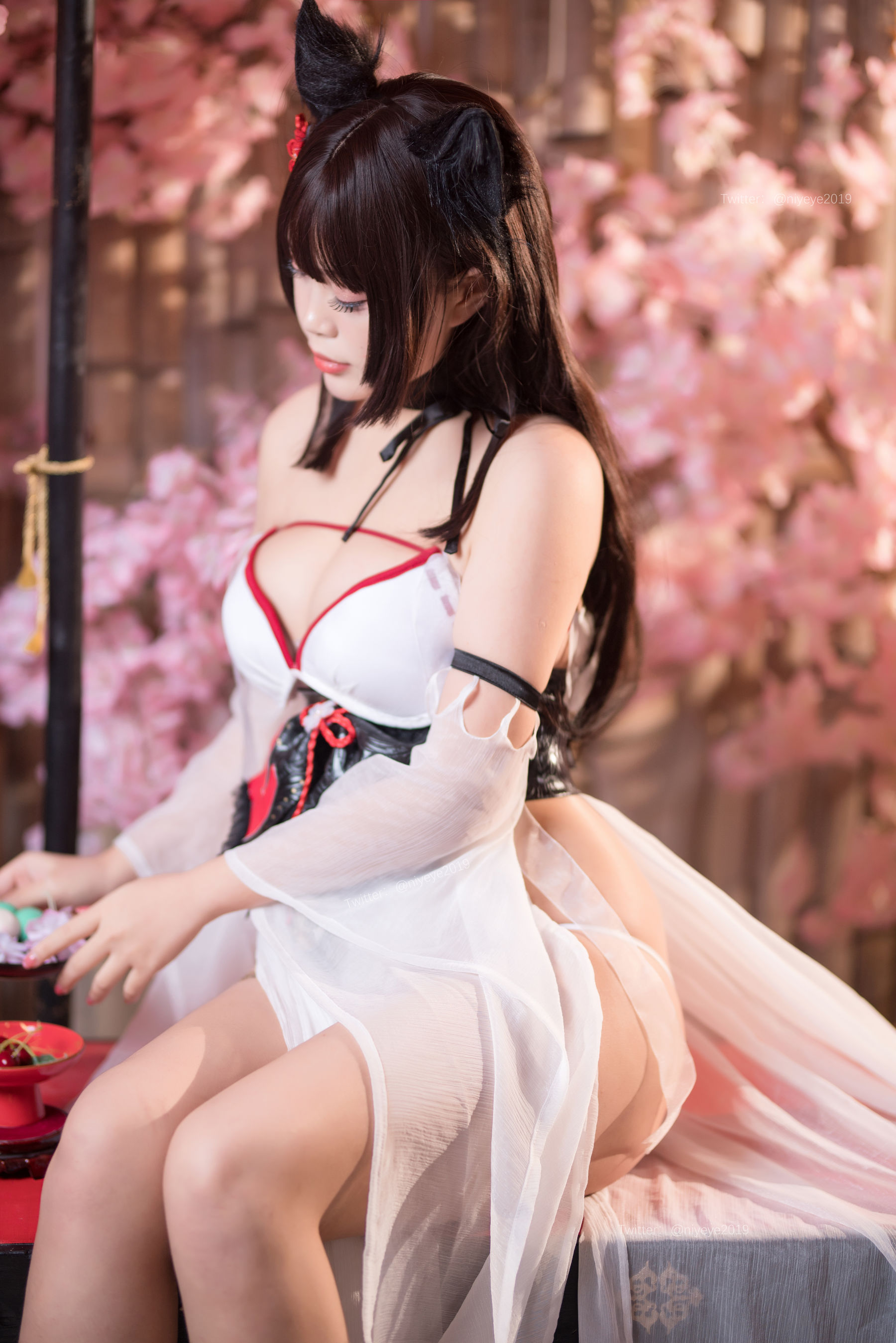 萌系小姐姐-白烨- – 湿身泳装 [61P]