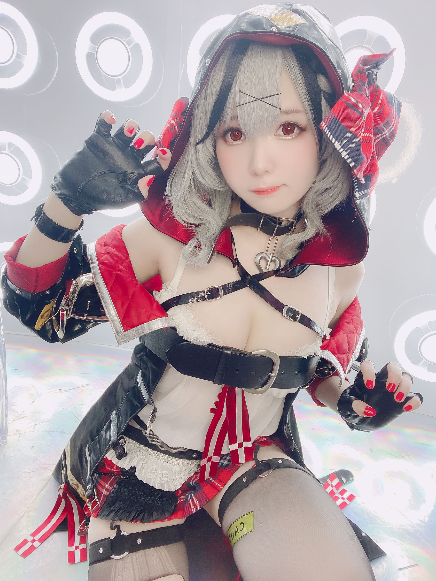 微博妹纸霜月shimo[fantia] 2022-12-11 沙花叉クロヱちゃん！ [15P]