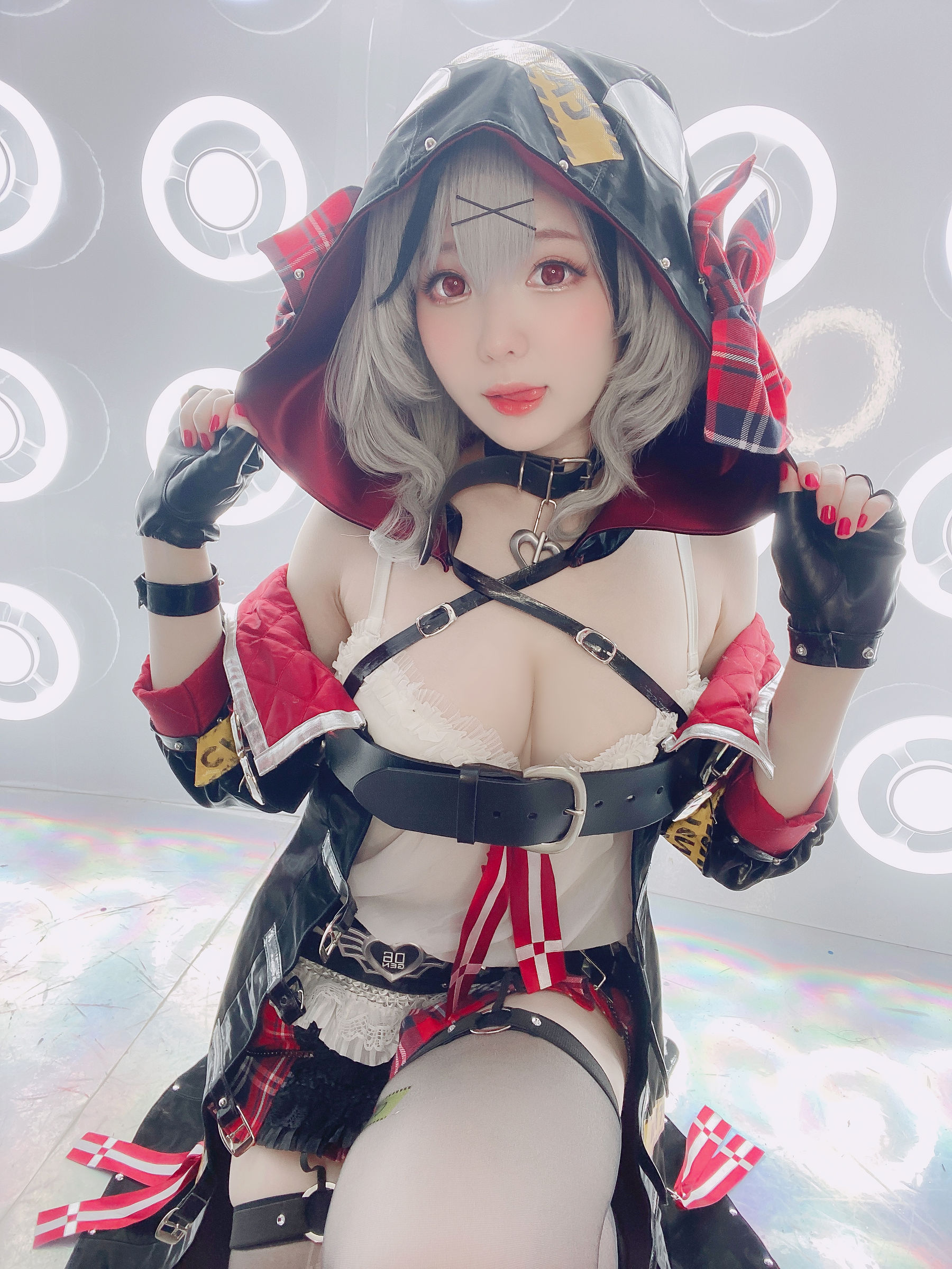 微博妹纸霜月shimo[fantia] 2022-12-11 沙花叉クロヱちゃん！ [15P]