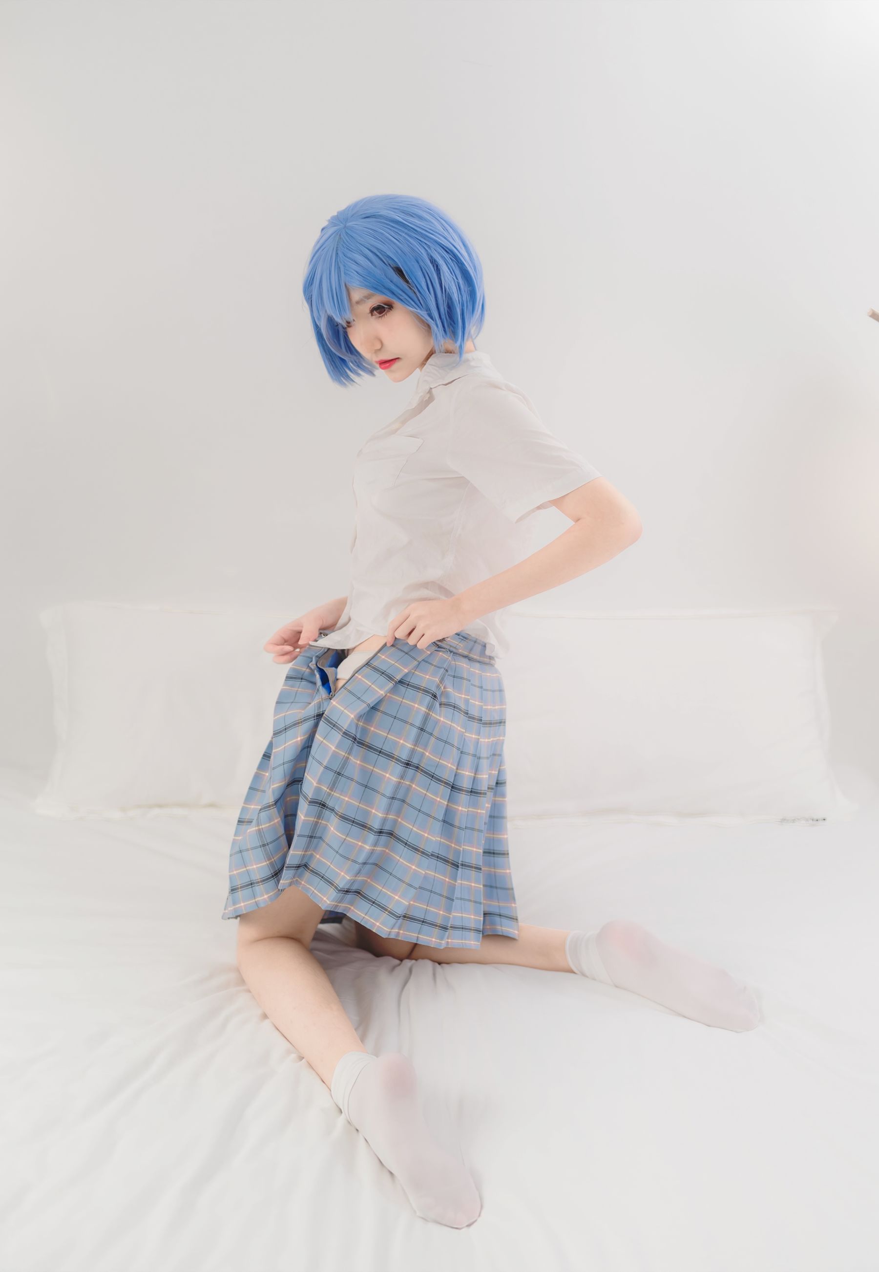 动漫博主南桃Momoko 绫波丽制服 [23P]