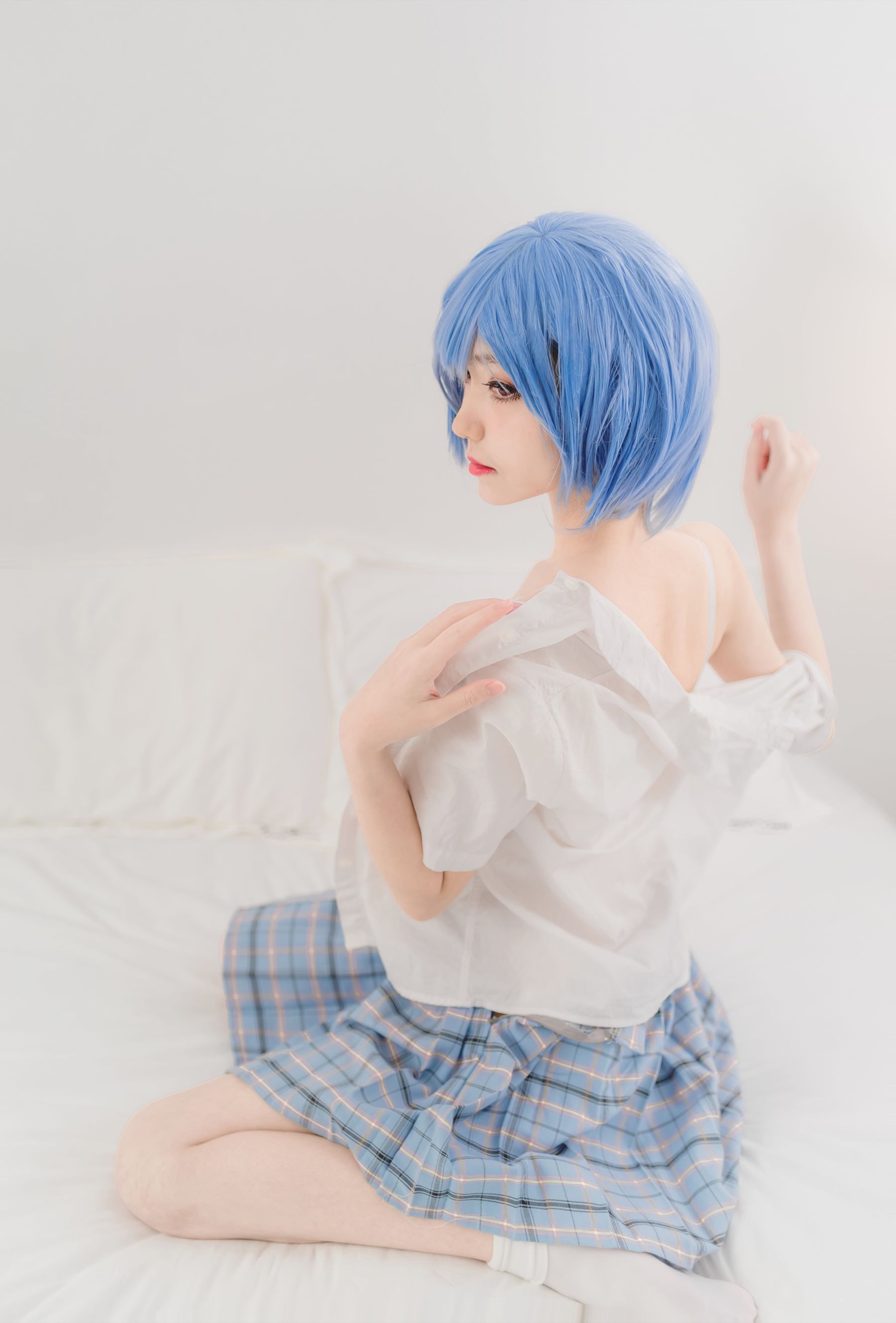 动漫博主南桃Momoko 绫波丽制服 [23P]