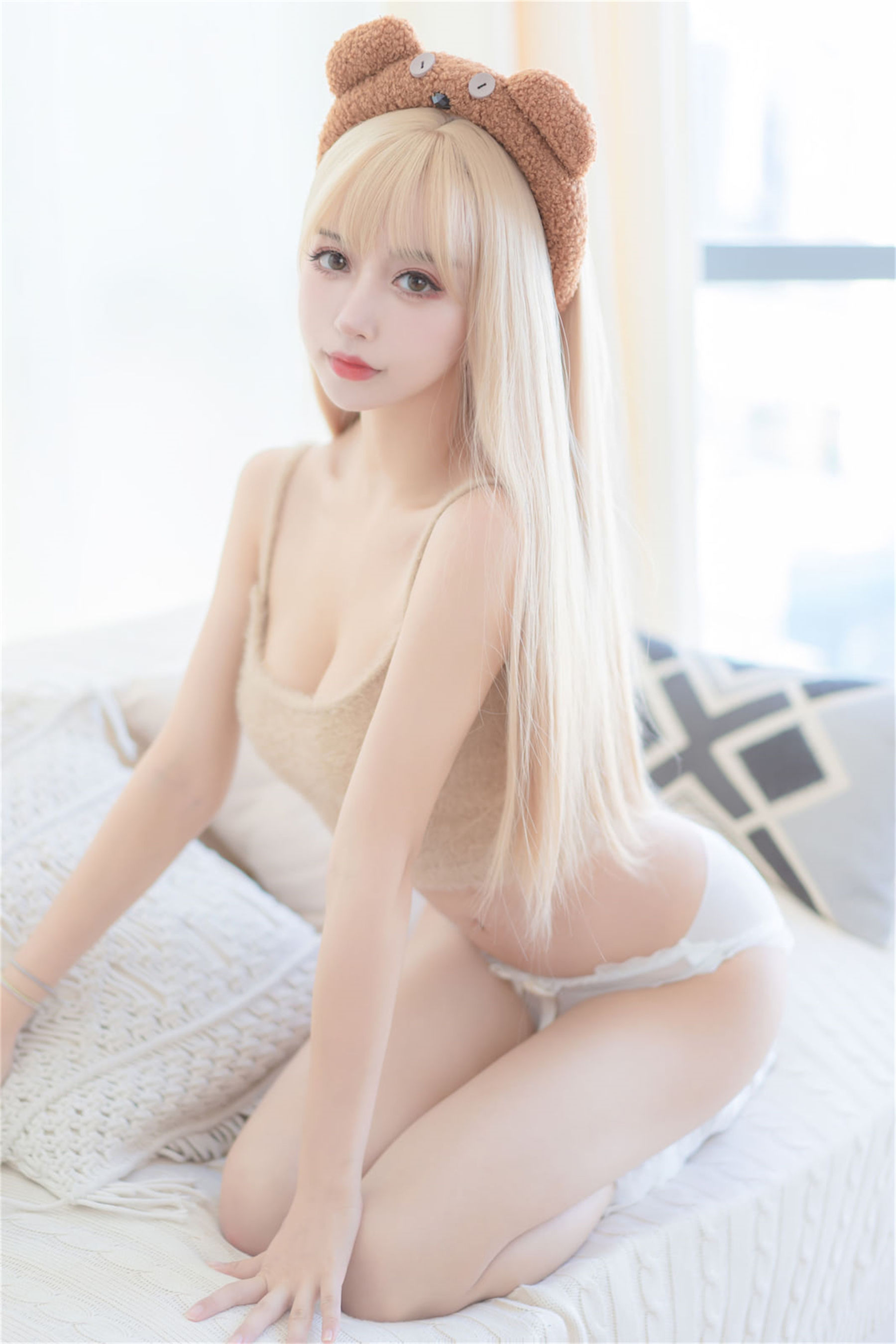 斗鱼米线线sama – 小熊软糖 [66P]