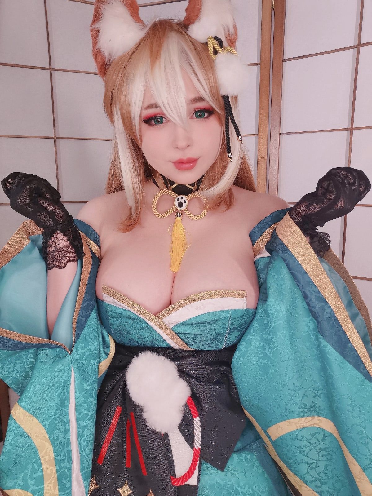 Yoshinobi – Ms Hina [14P]