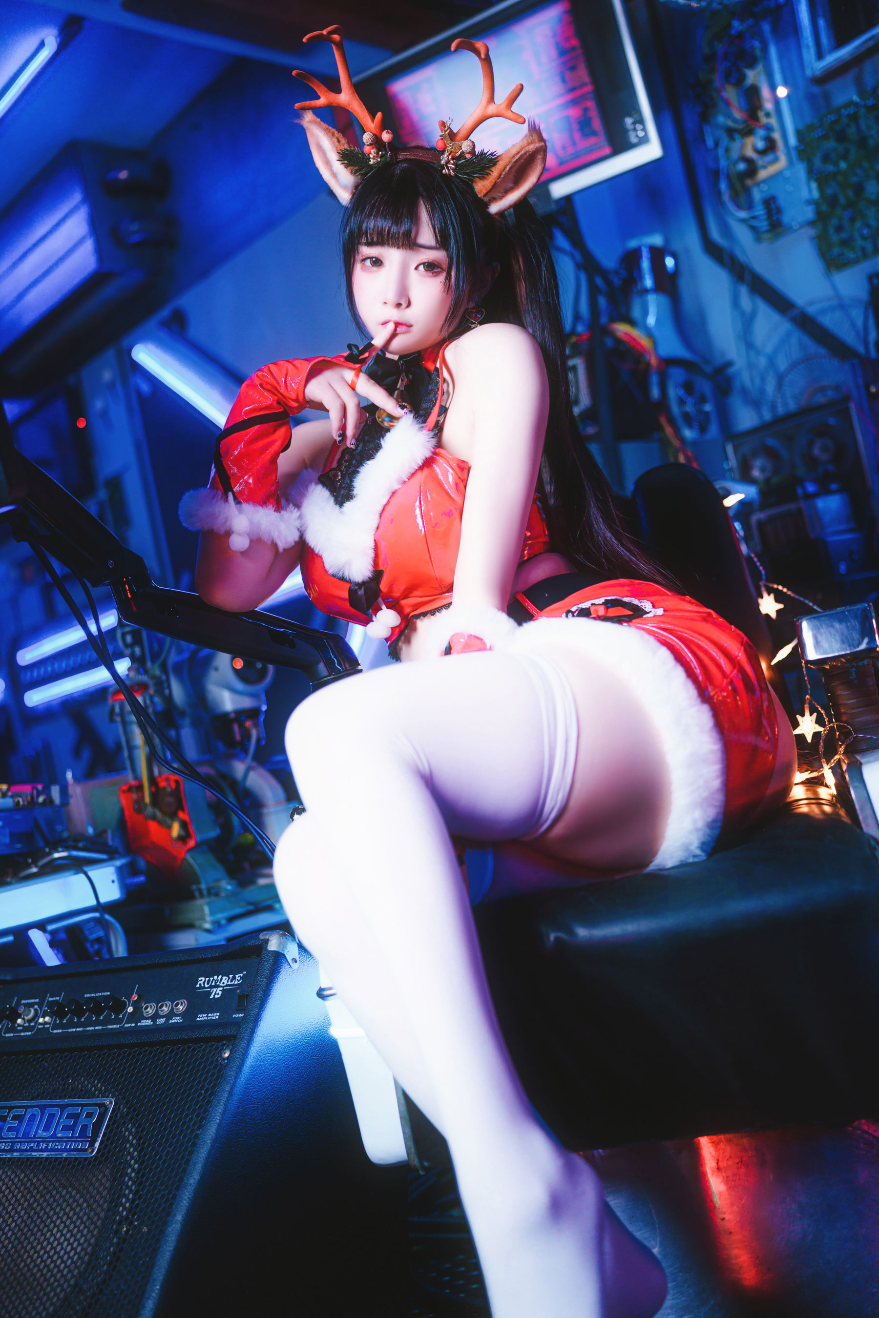 落落Raku – Dear Deer [62P]