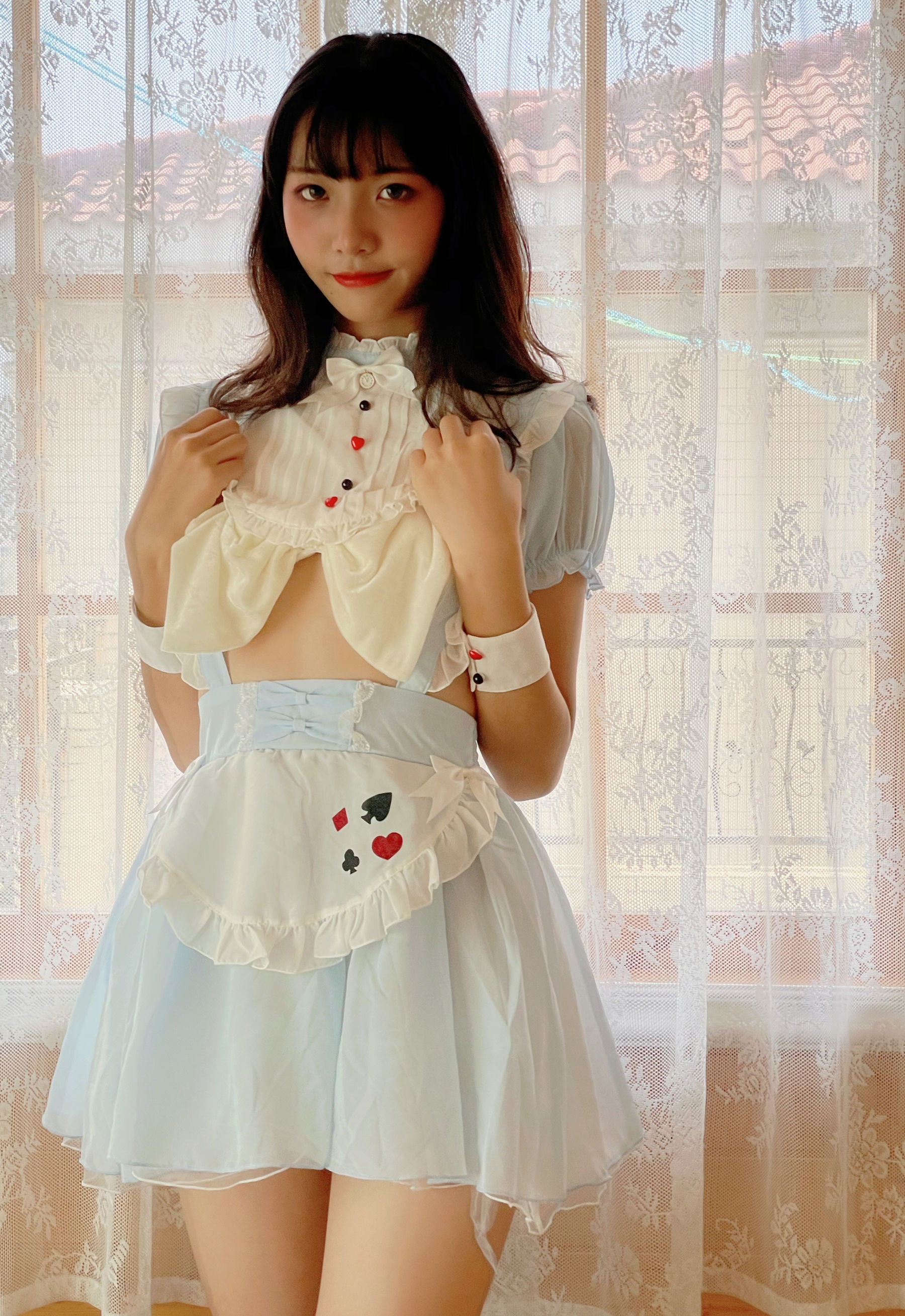 清纯妹子西瓜 – 蓝白女仆 [26P]
