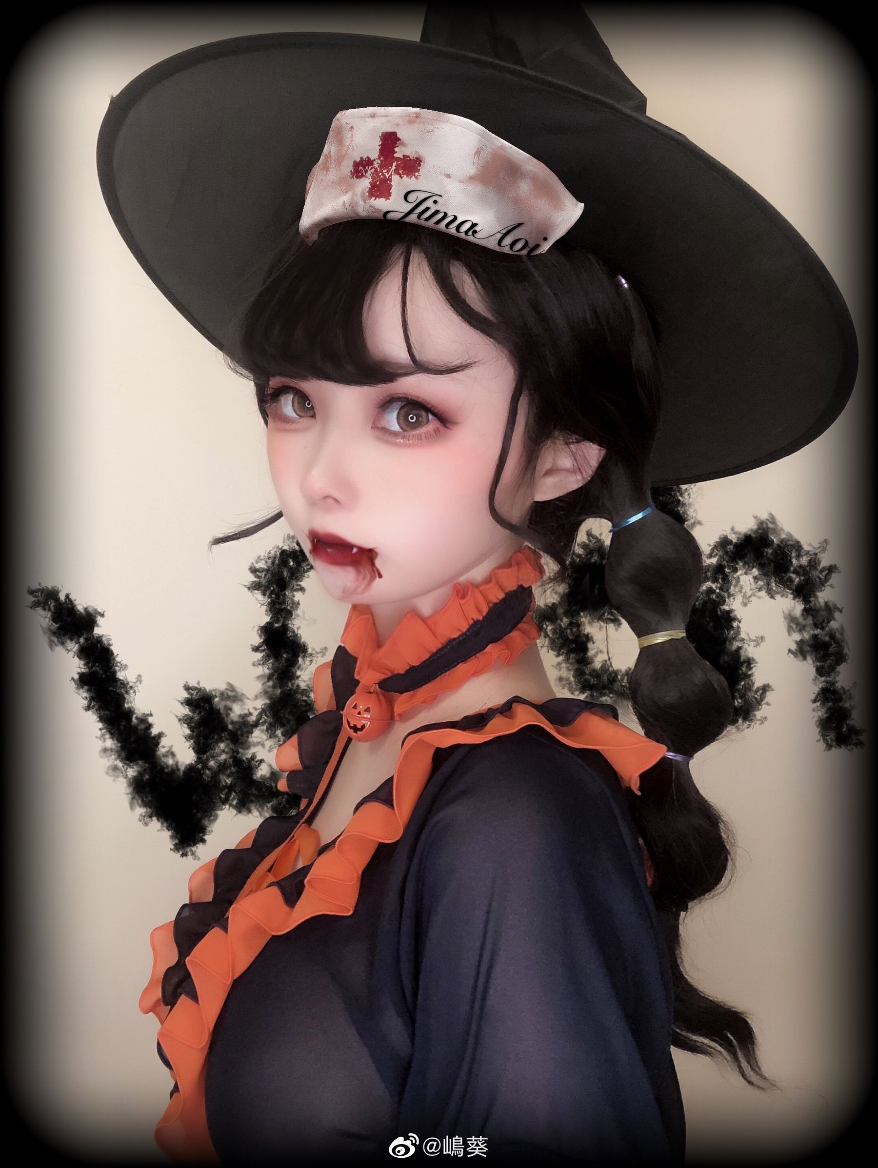 微博美女嶋葵 万圣节小恶魔 [15P]