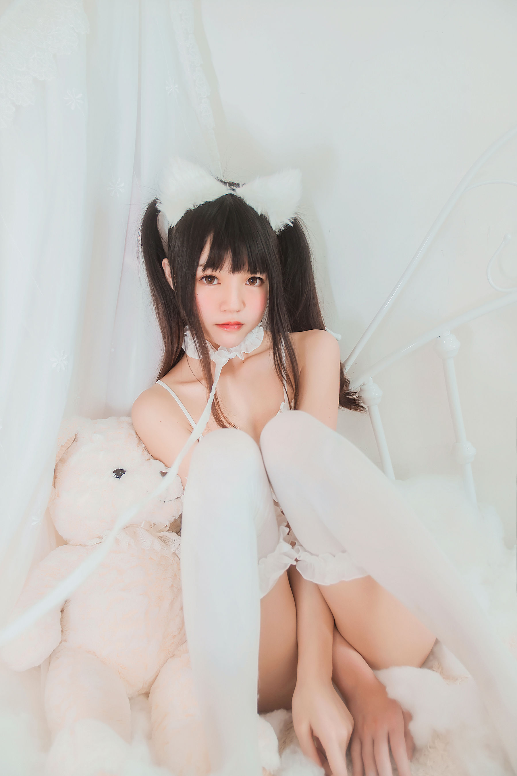 [萝莉COS] 疯猫ss《喵喵睡衣》 [37P]