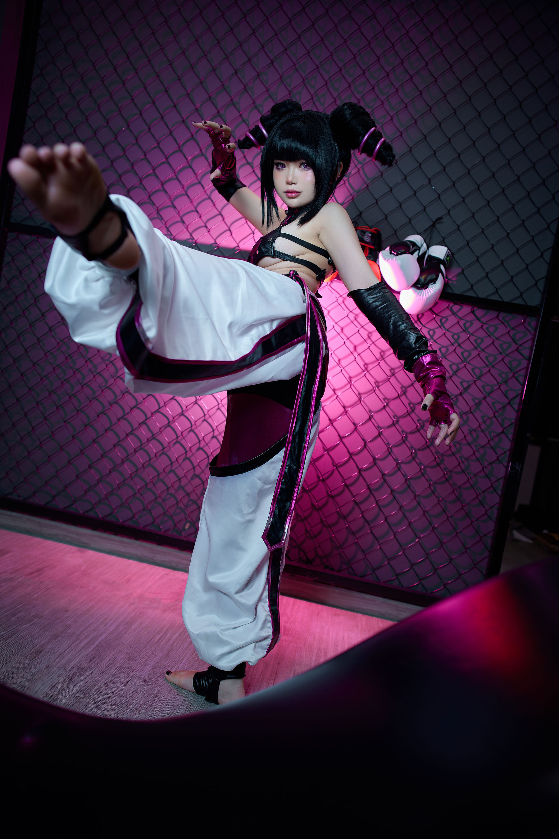ZinieQ – Juri Han [38P]