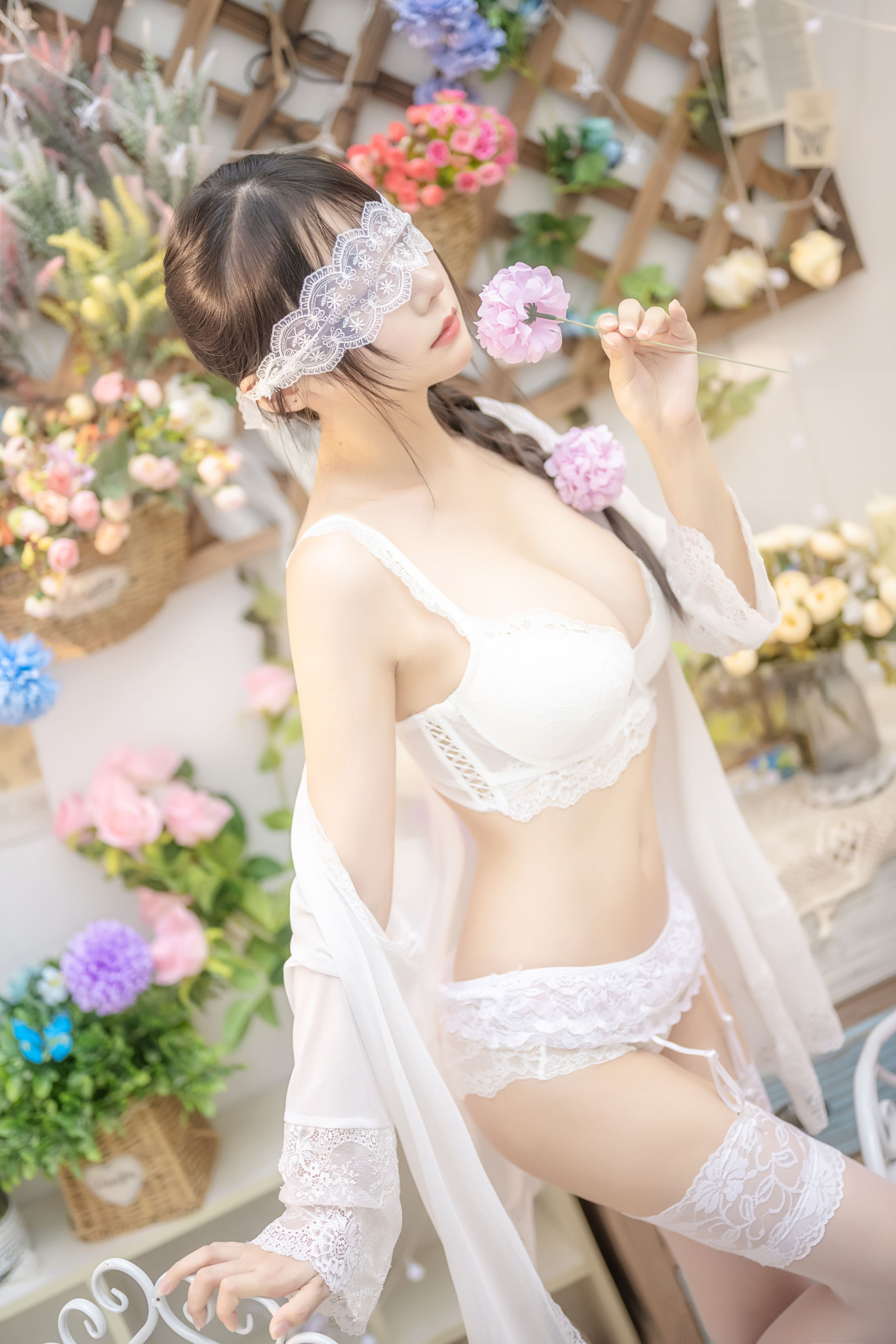 香草喵露露 – 白色玫瑰 [48P]