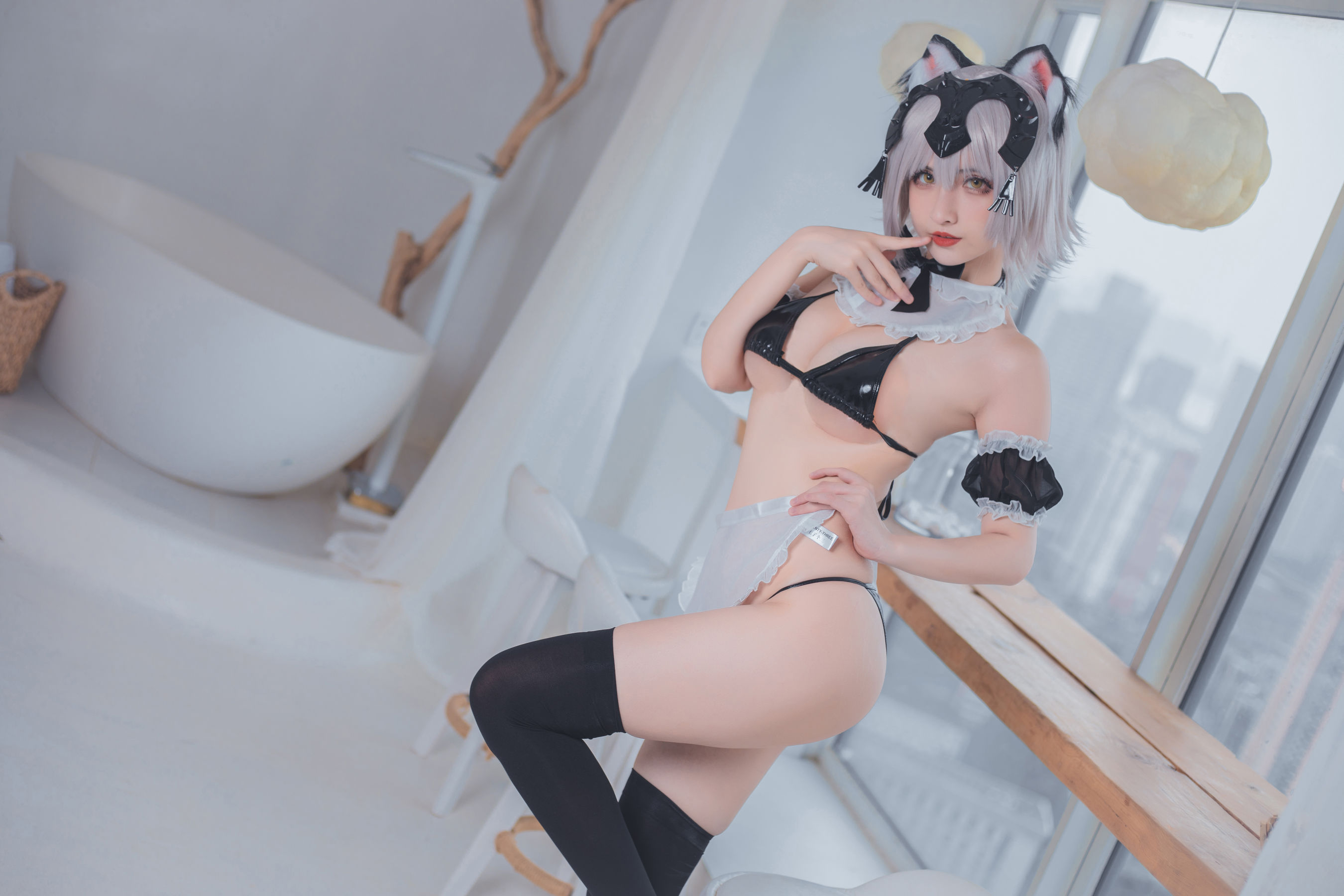 COS福利rioko凉凉子 七夕 月球女友 [42P]