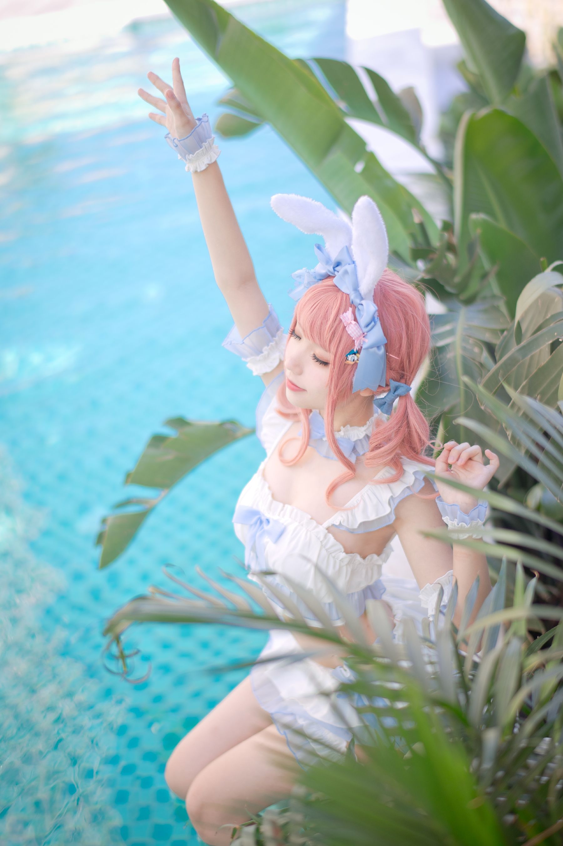 花柒Hana – 夏日甜芯 泳装 [37P]