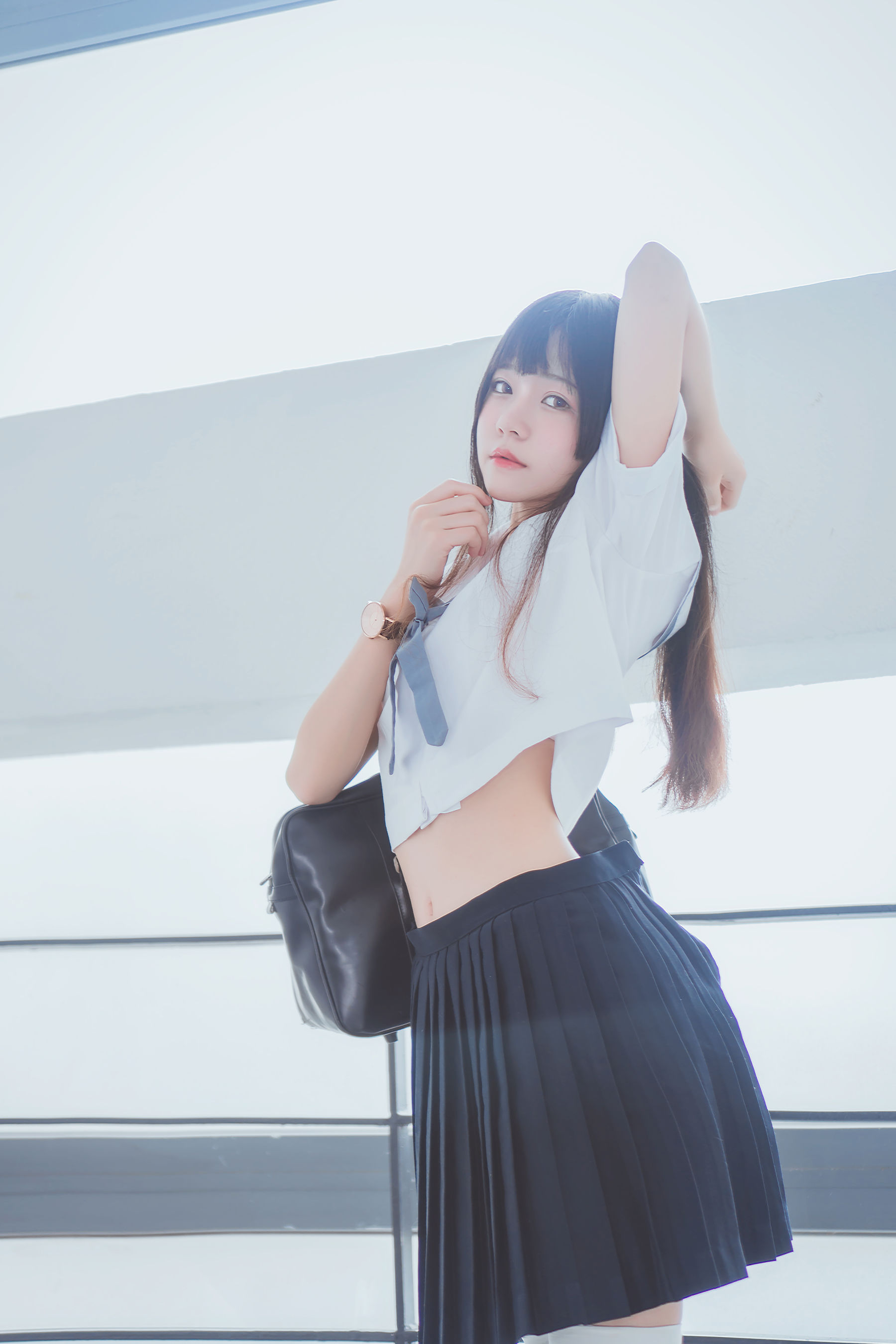 [萝莉COS] 桜桃喵《蓝白水手服》 [39P]