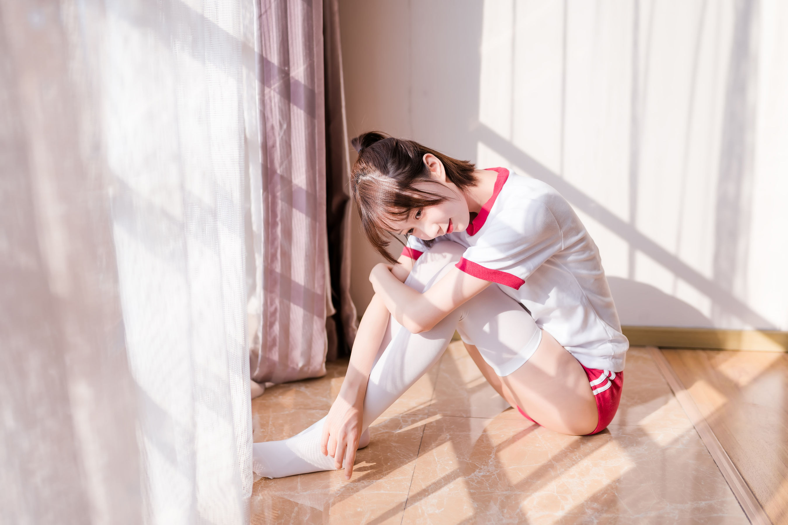 萌系小姐姐木绵绵OwO – 死库水+体操服+女仆 [20P]
