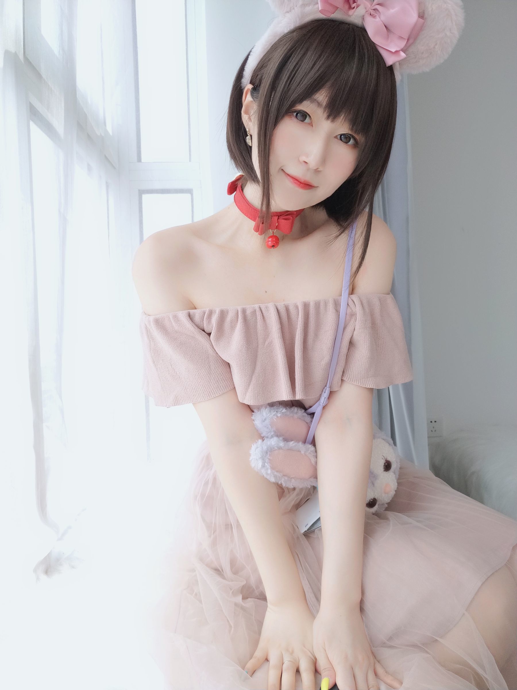 Coser小姐姐白银 – 小猪佩奇 [78P]