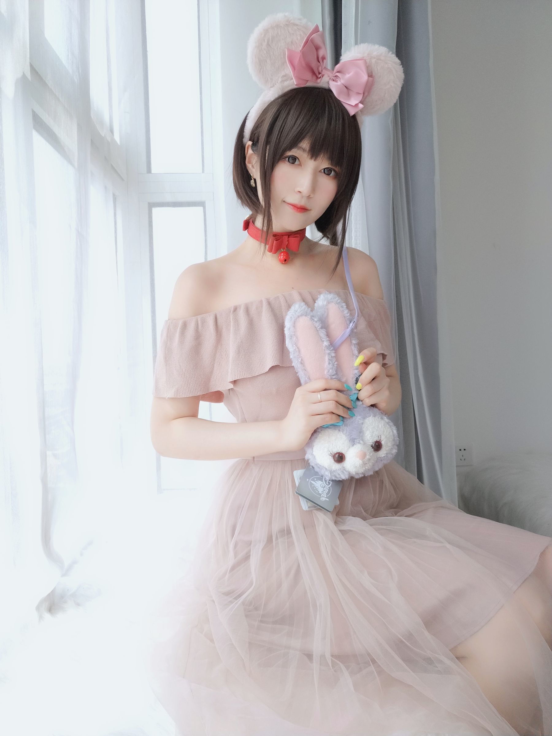 Coser小姐姐白银 – 小猪佩奇 [78P]