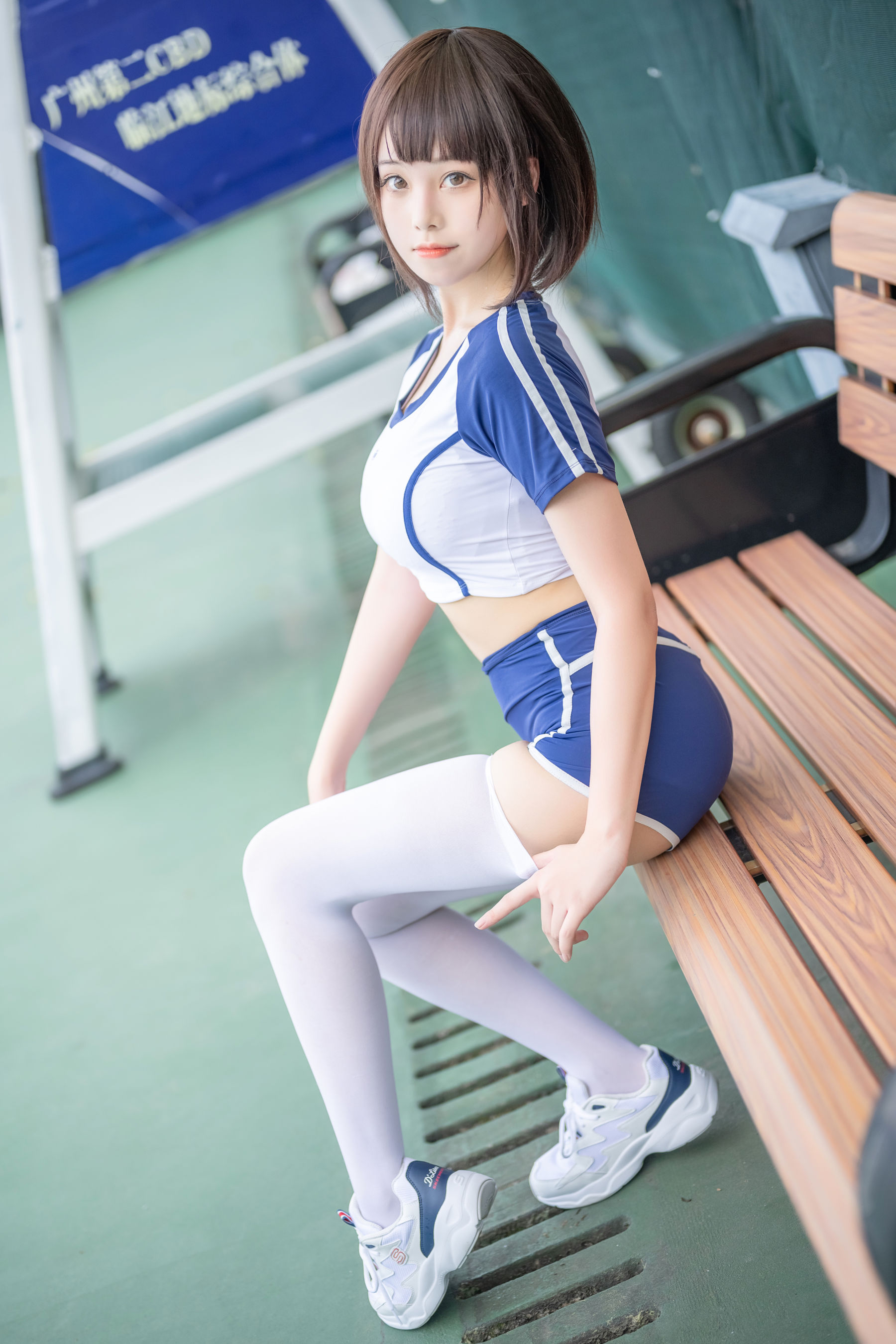 萌系小姐姐蜜汁猫裘 – 体操服 [50P]