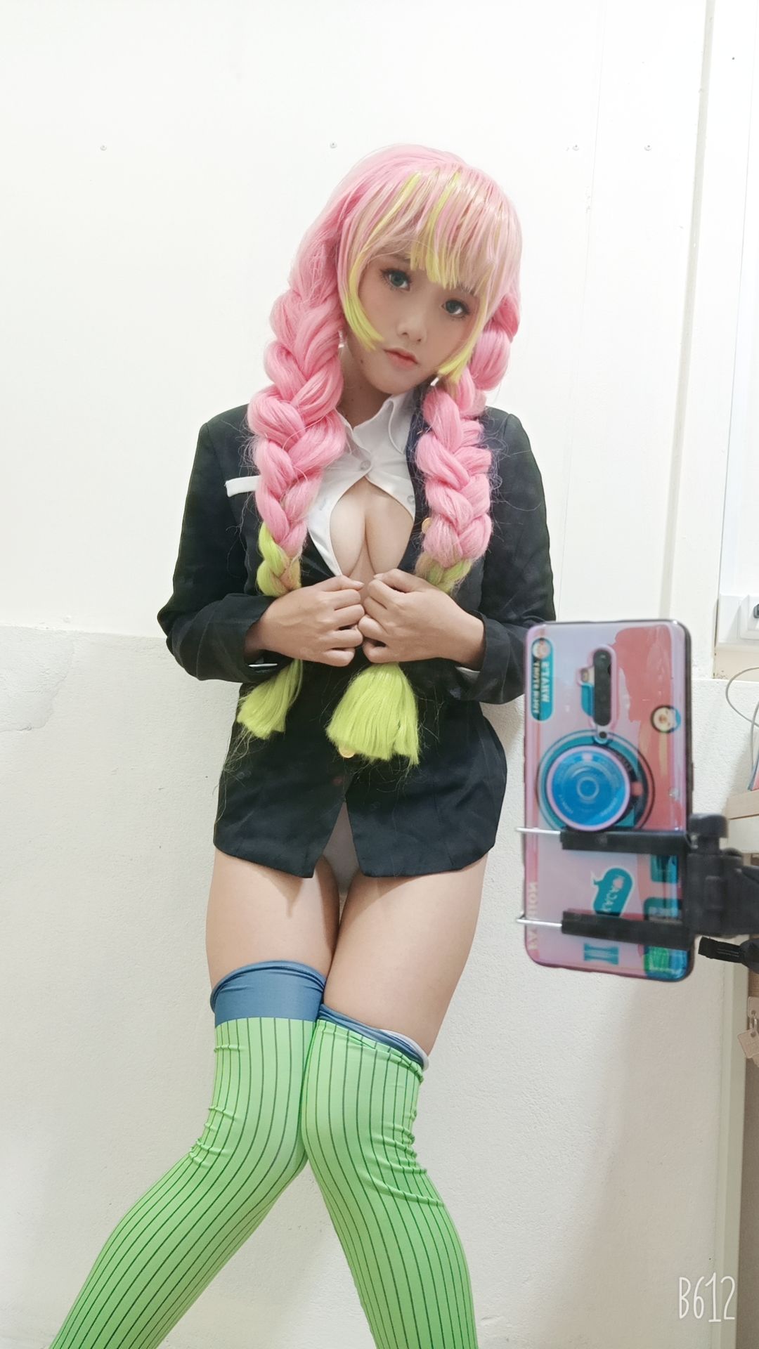[Messie Huang]写真 – Kanroji [20P]