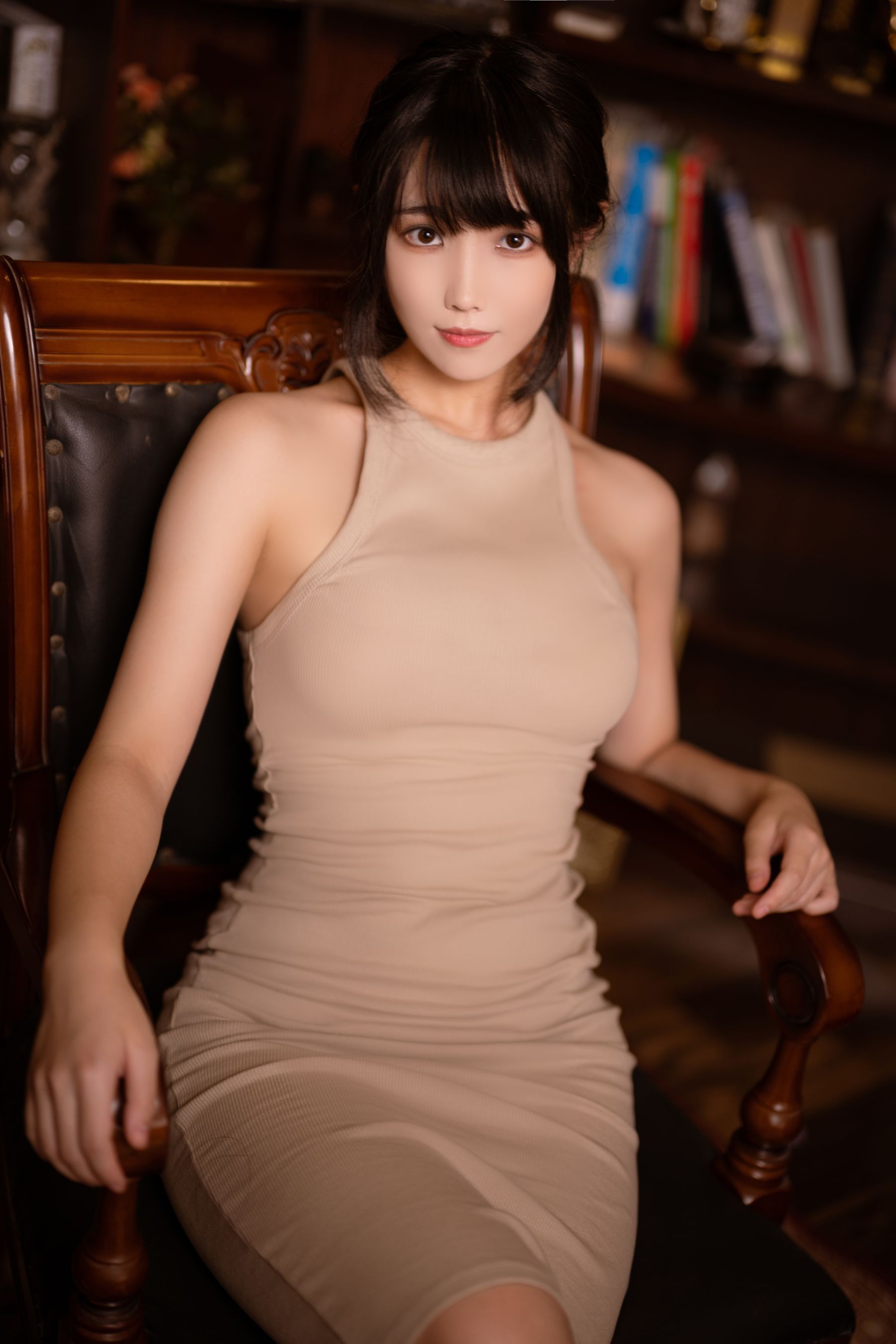Cosplay汪知子 – 姐姐的连衣裙 [33P]