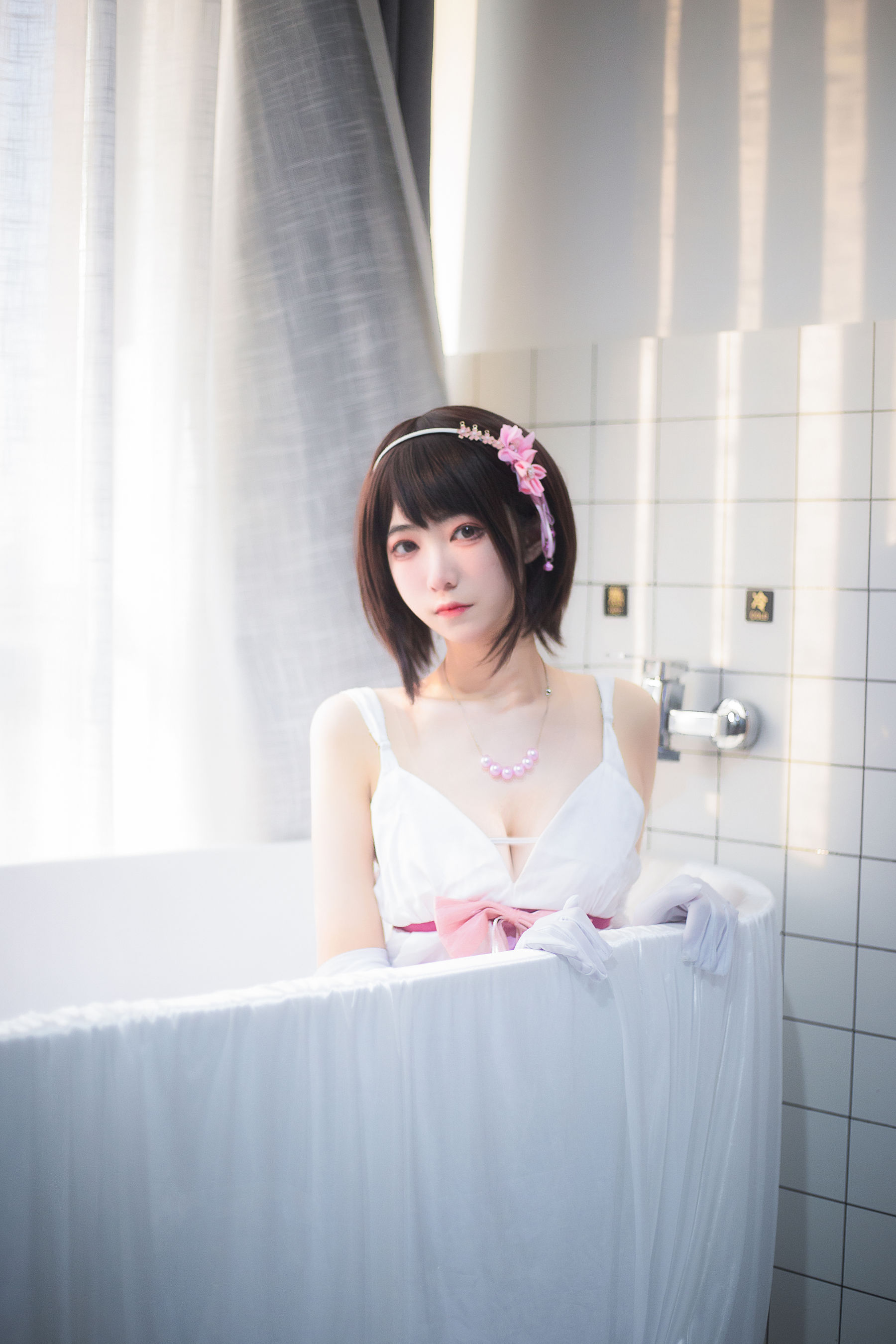 宫本桜 – 加藤惠浴室 [25P]