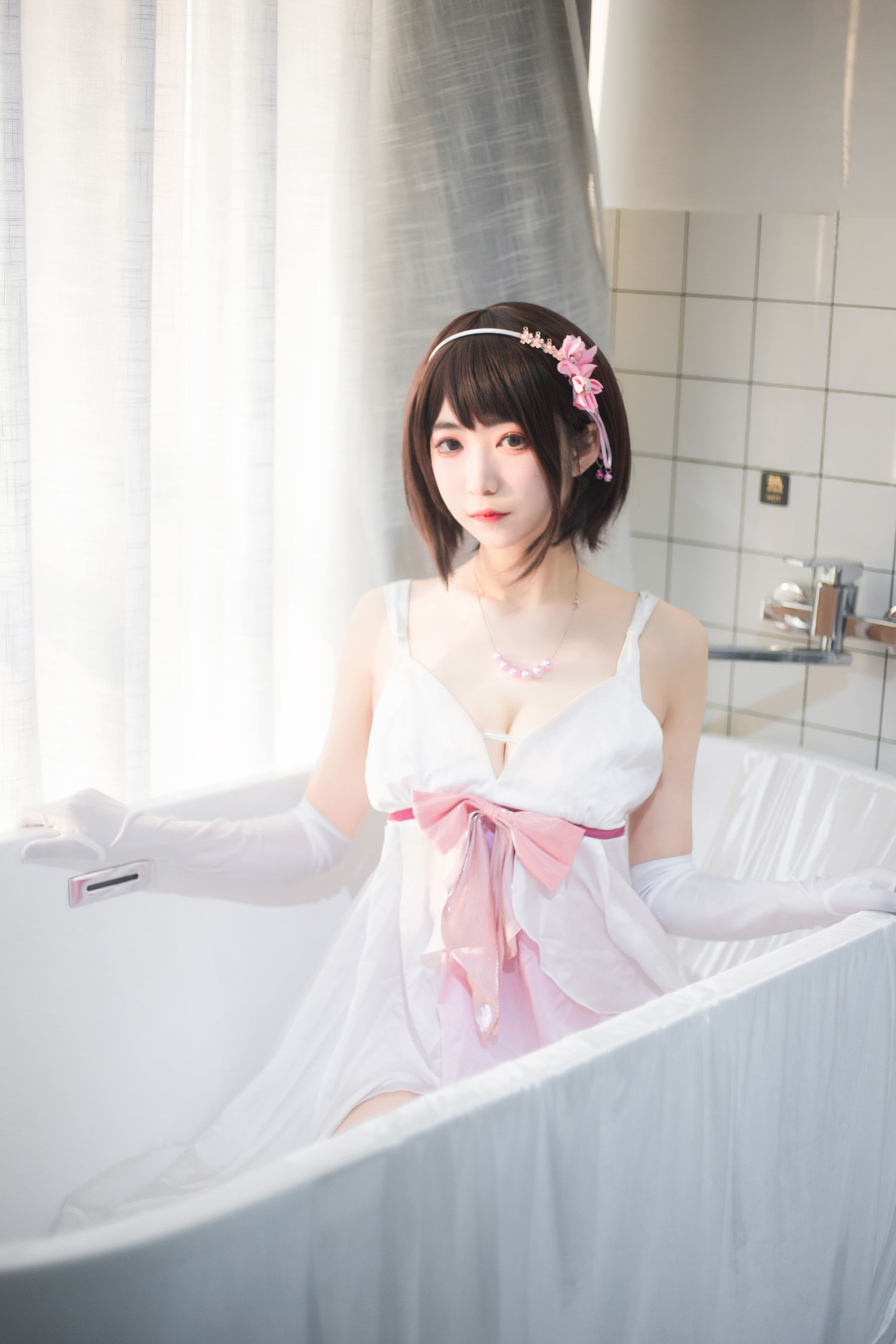 宫本桜 – 加藤惠浴室 [25P]
