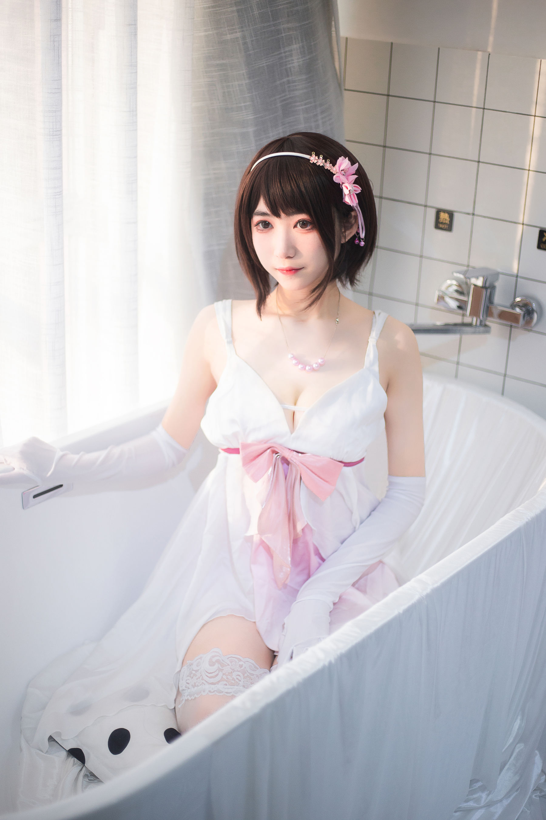 宫本桜 – 加藤惠浴室 [25P]