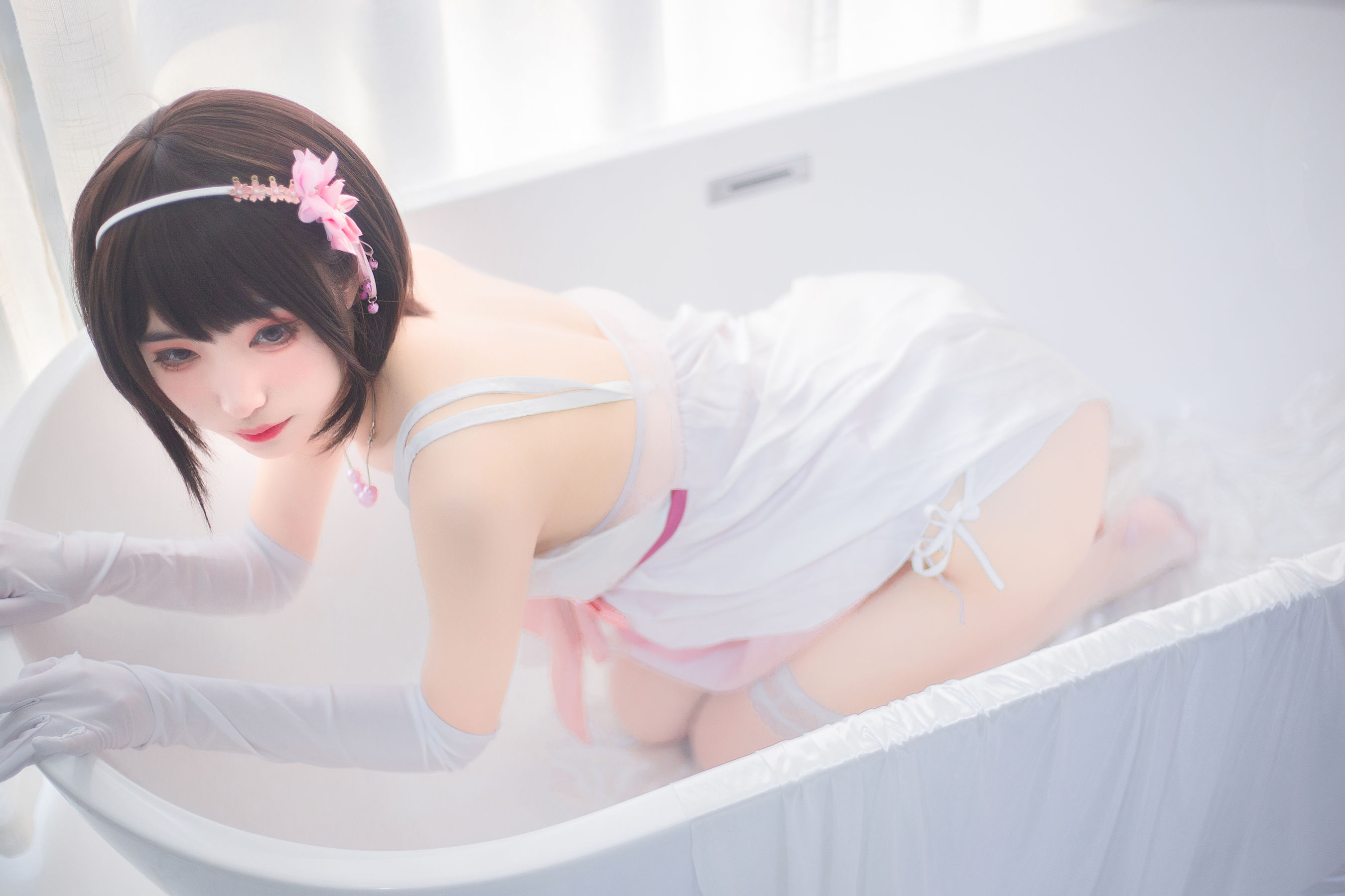 宫本桜 – 加藤惠浴室 [25P]