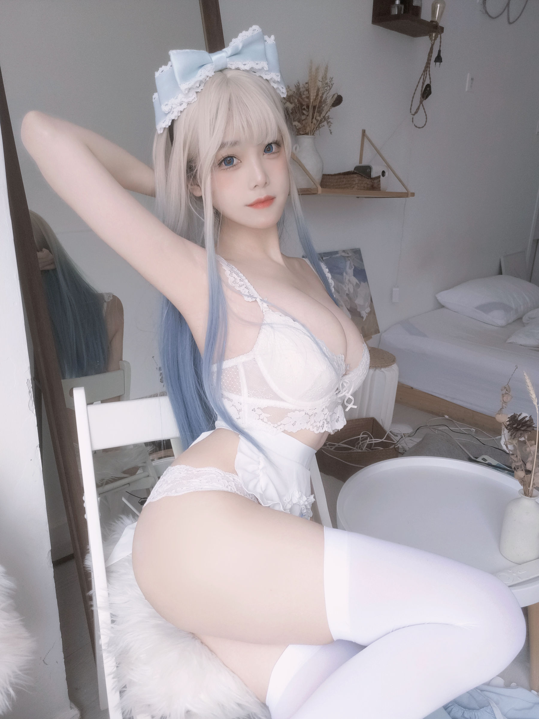 萌系小姐姐蜜汁猫裘 – 蓝女仆 [27P]