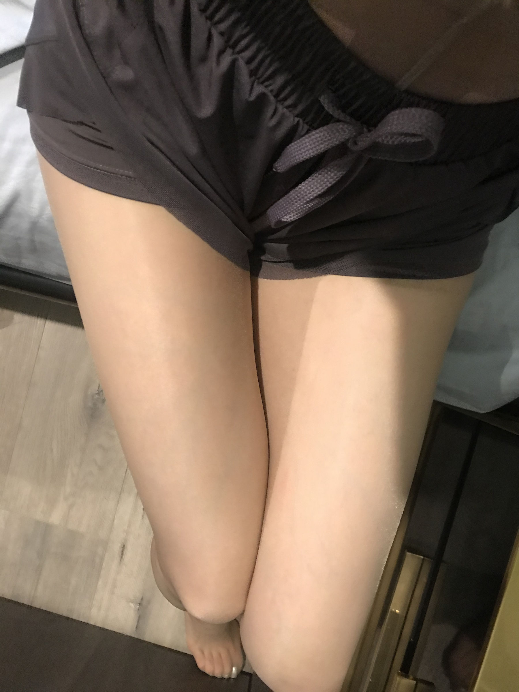 丝足博主麋鹿_Monroe 2020.08.03 精致风范 [64P]